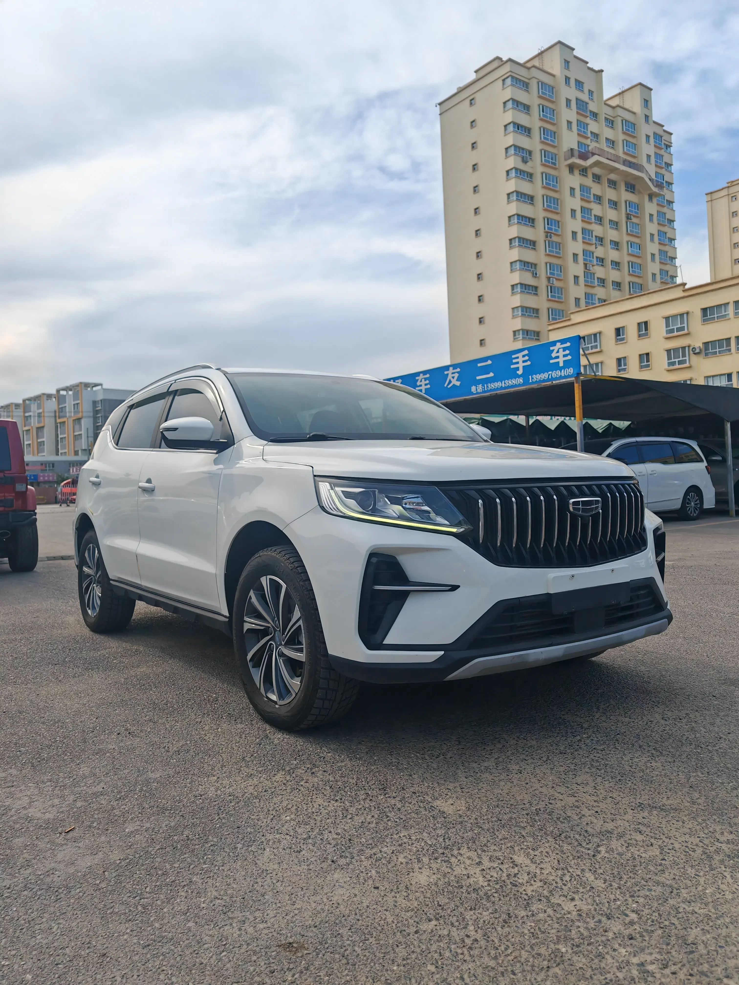 Geely Vision X6