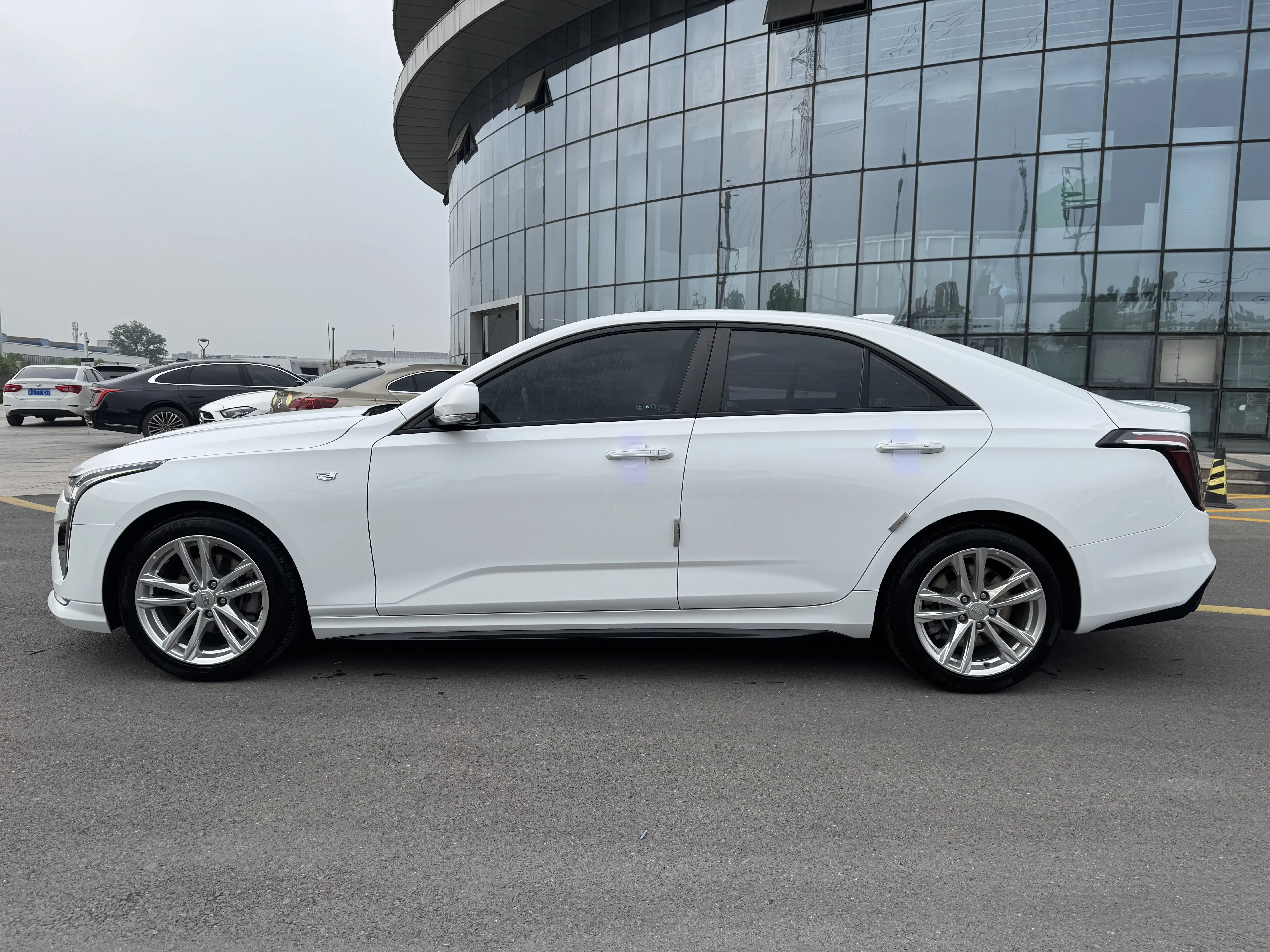 Cadillac CT4