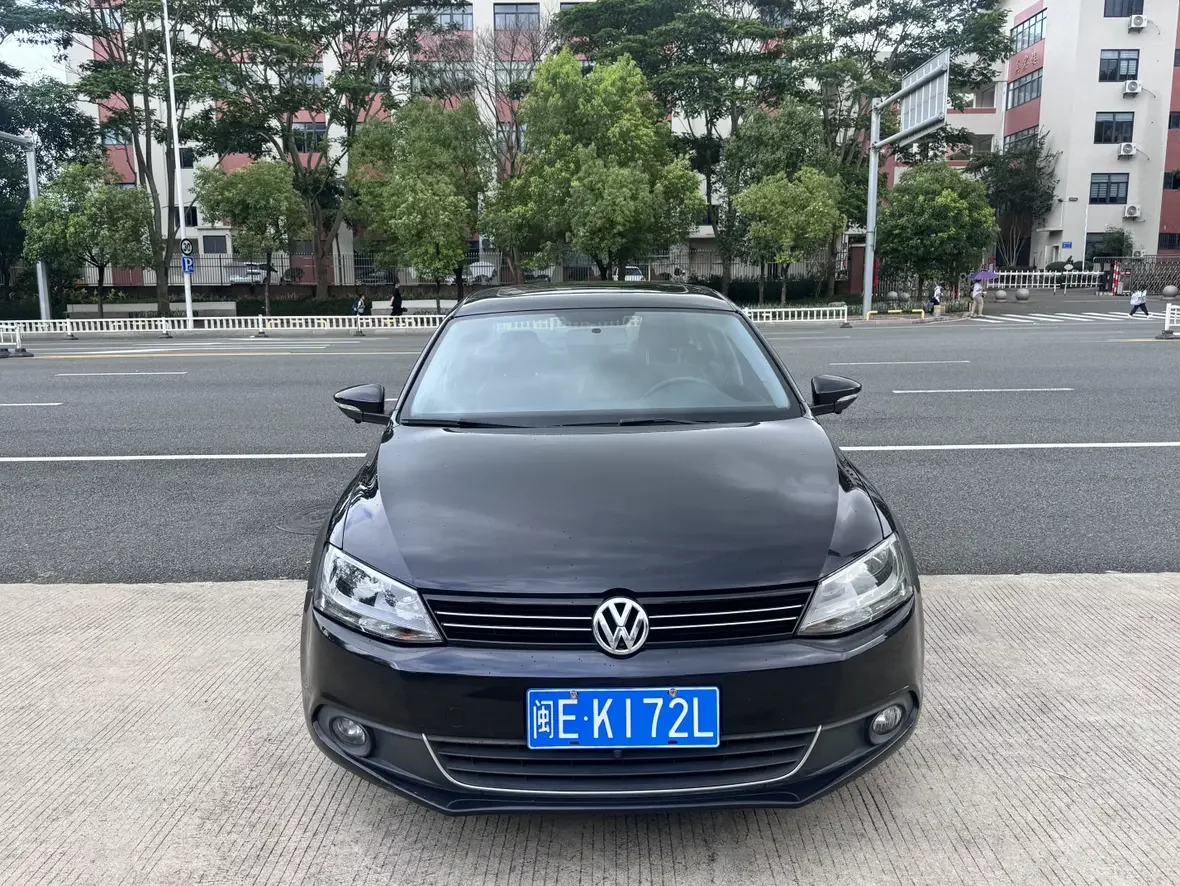 Volkswagen Sagitar