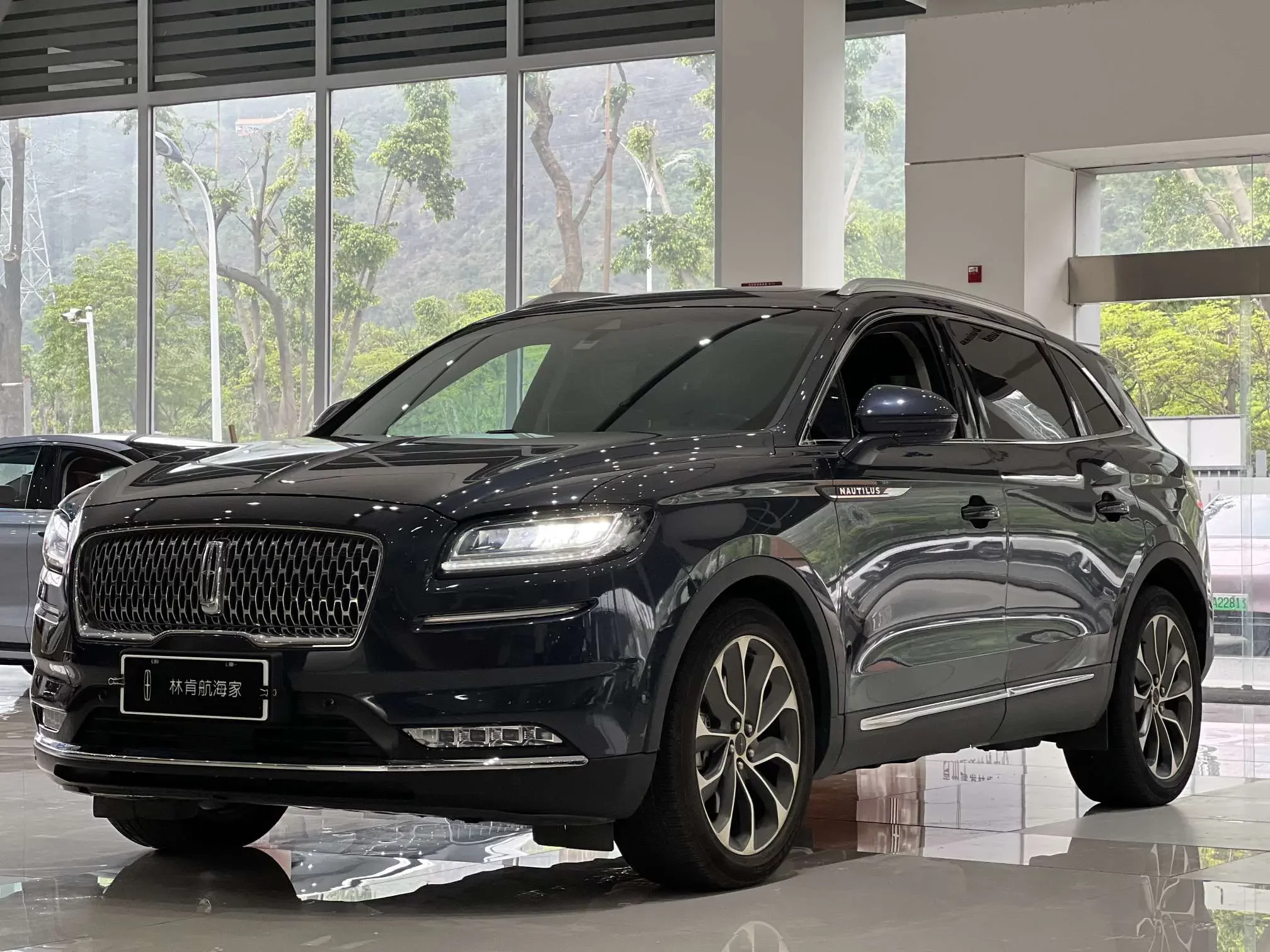 Lincoln navigator