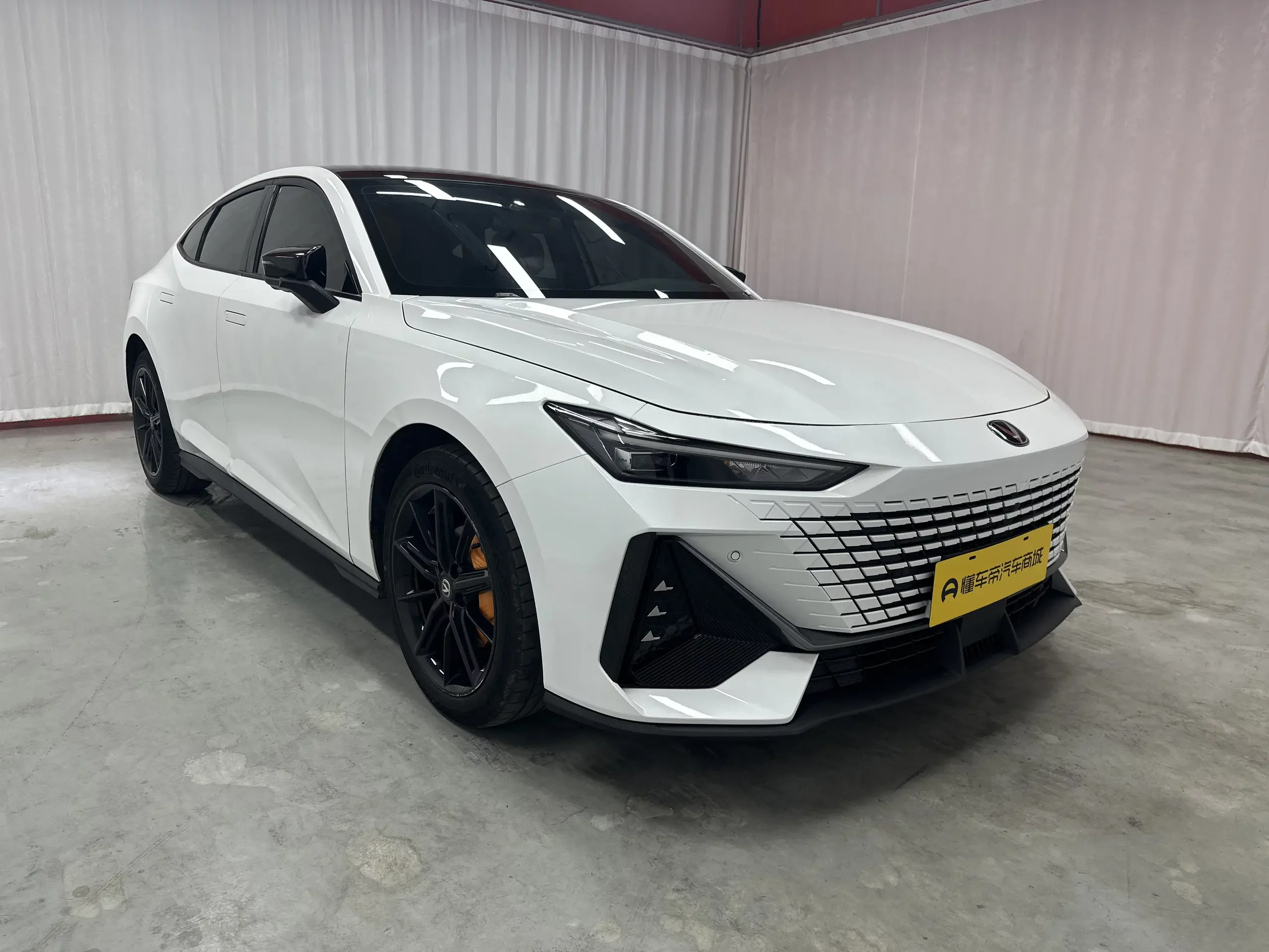 Changan UNI-V