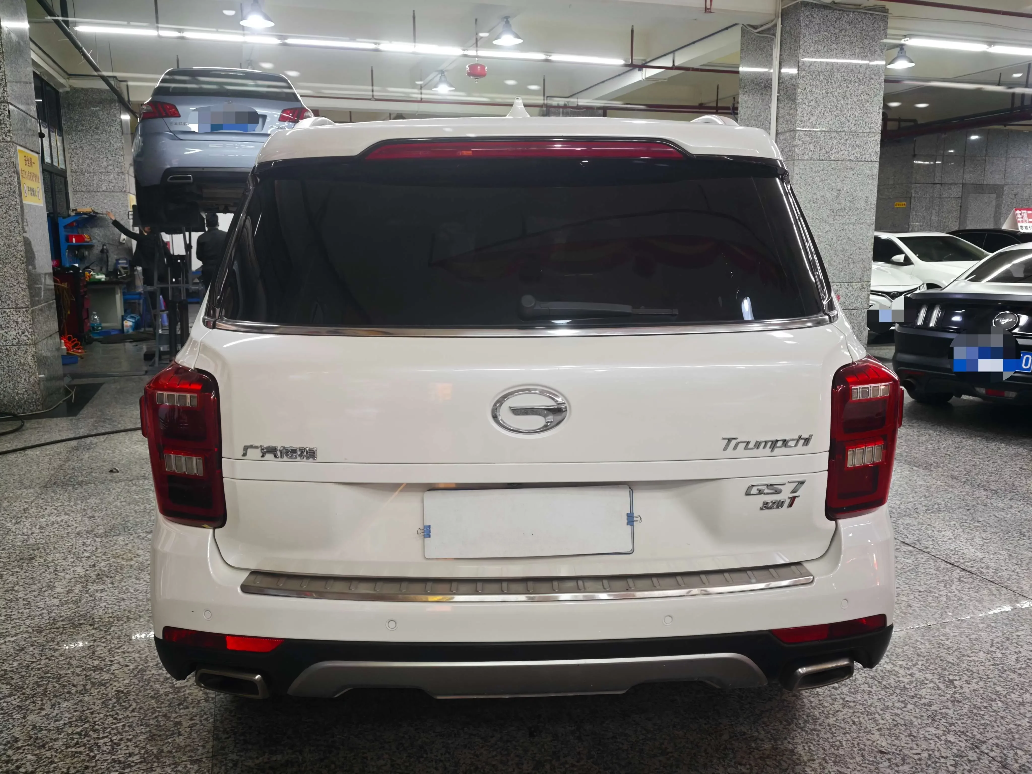 GAC Trumpchi GS7
