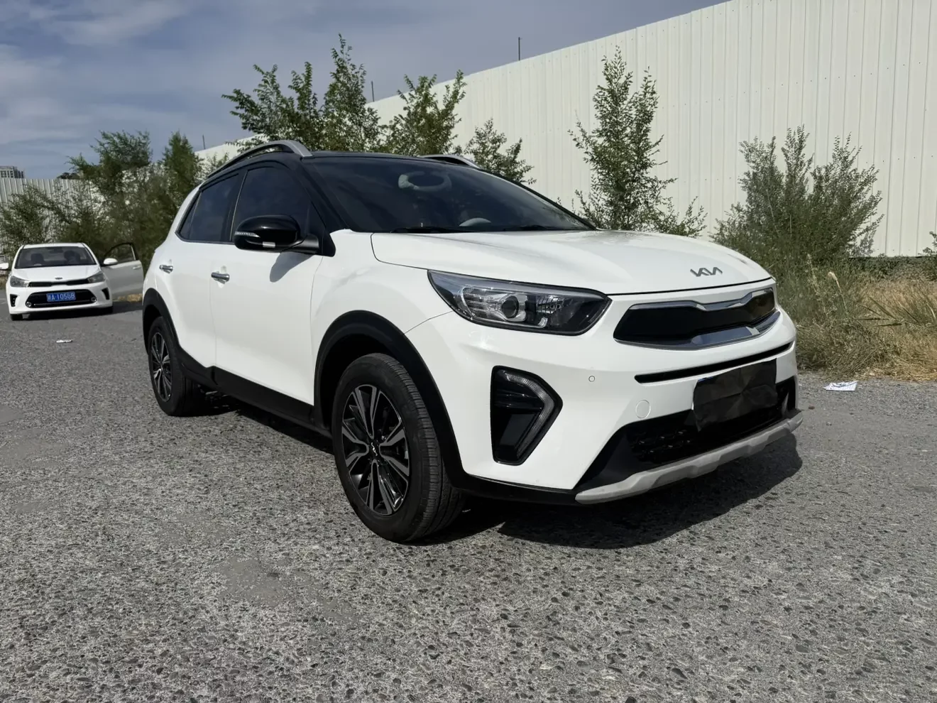 Kia KX1