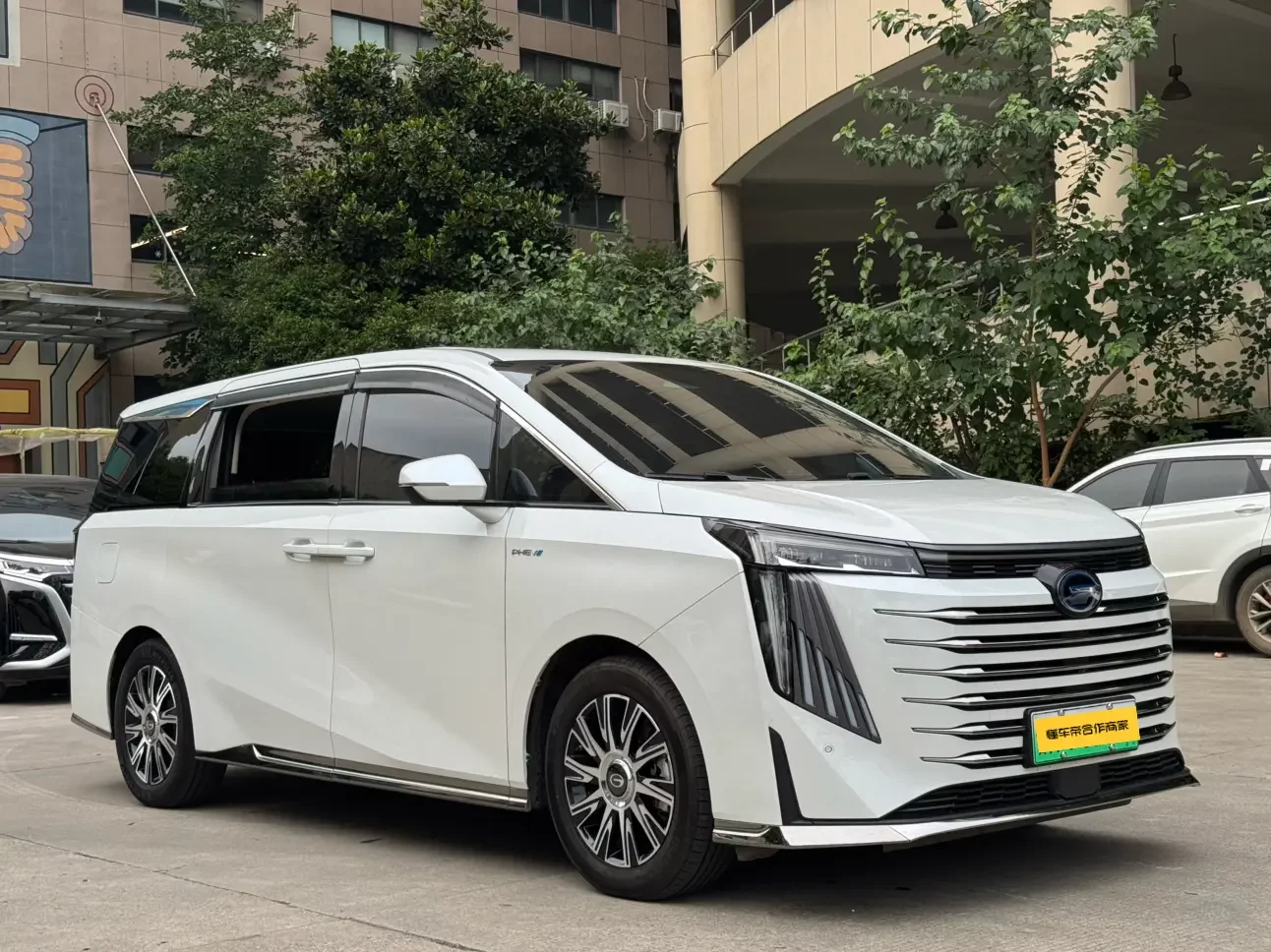 GAC Trumpchi E9 PHEV