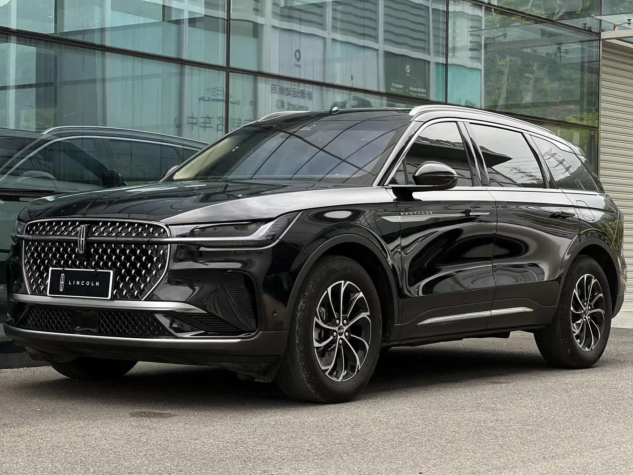 Lincoln navigator