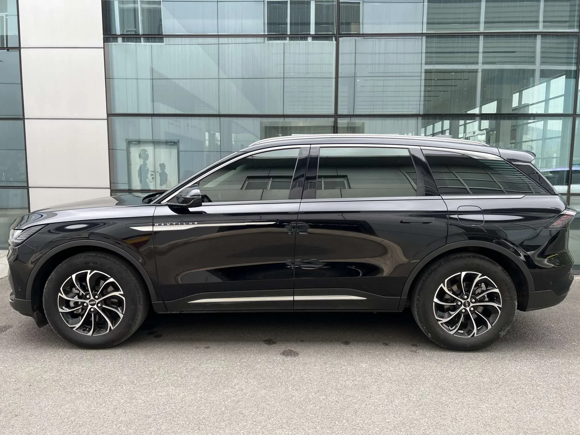 Lincoln navigator