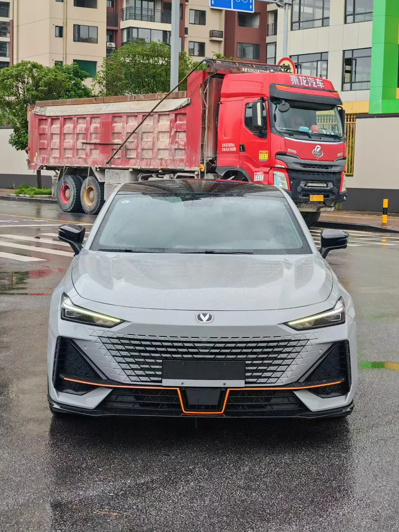 Changan UNI-V