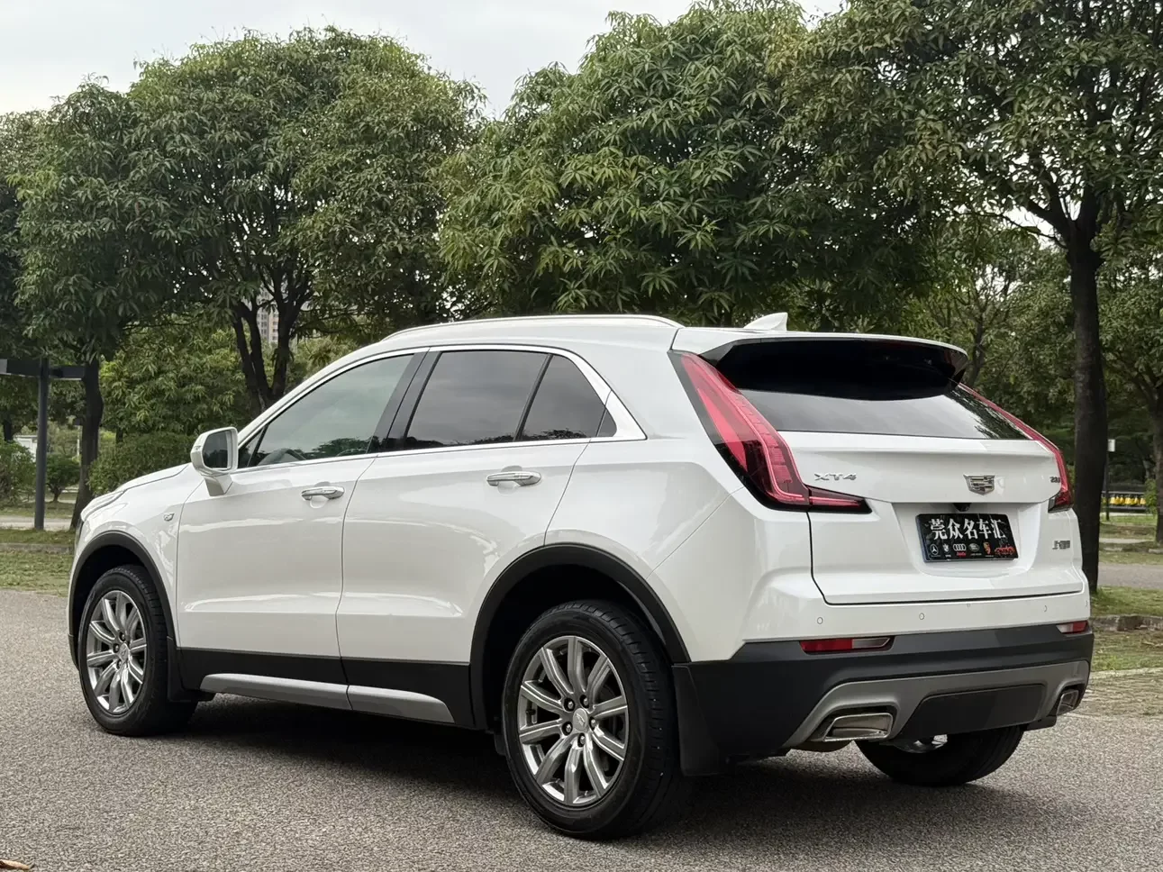Cadillac XT4