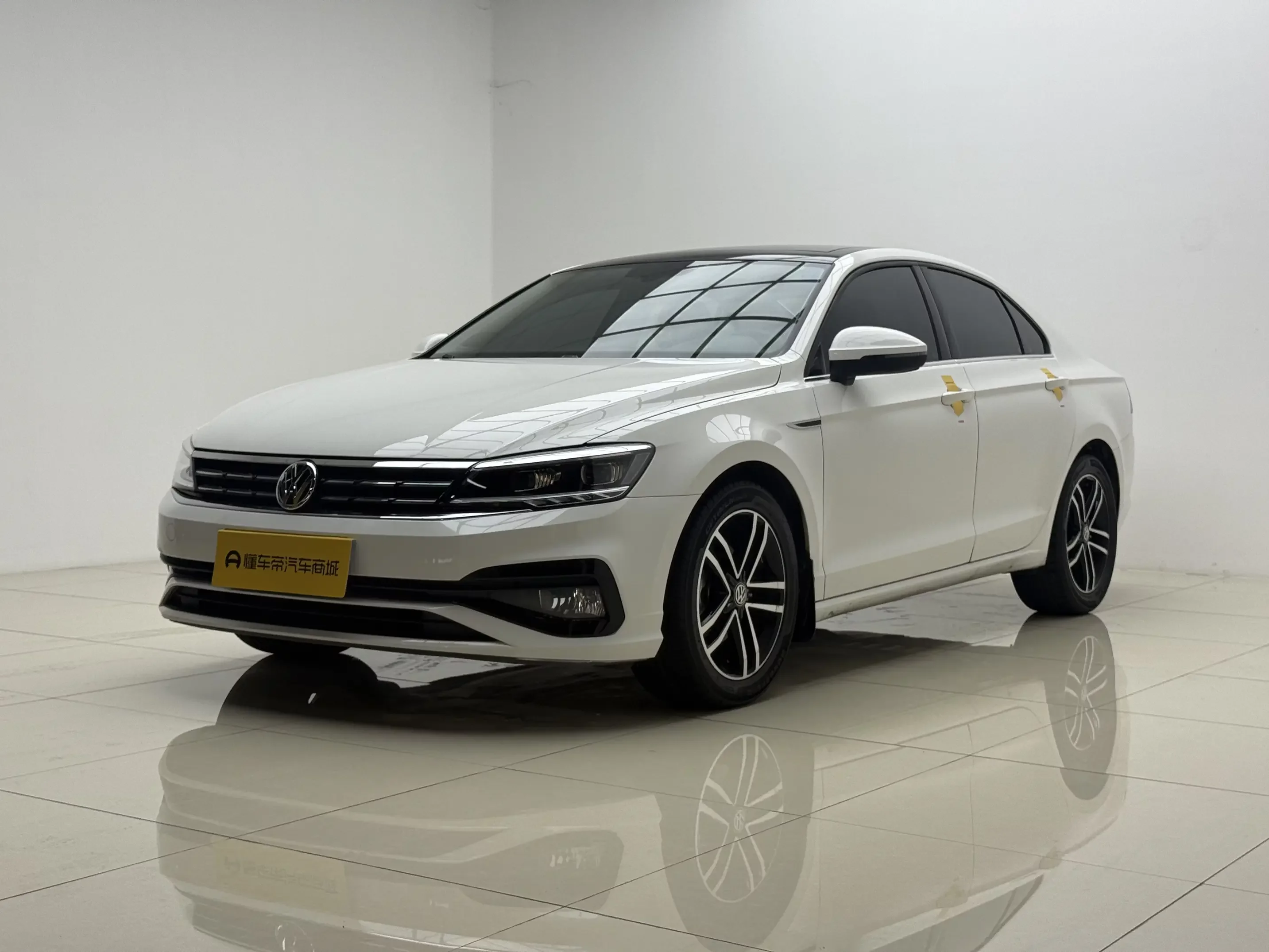 Volkswagen Lamando
