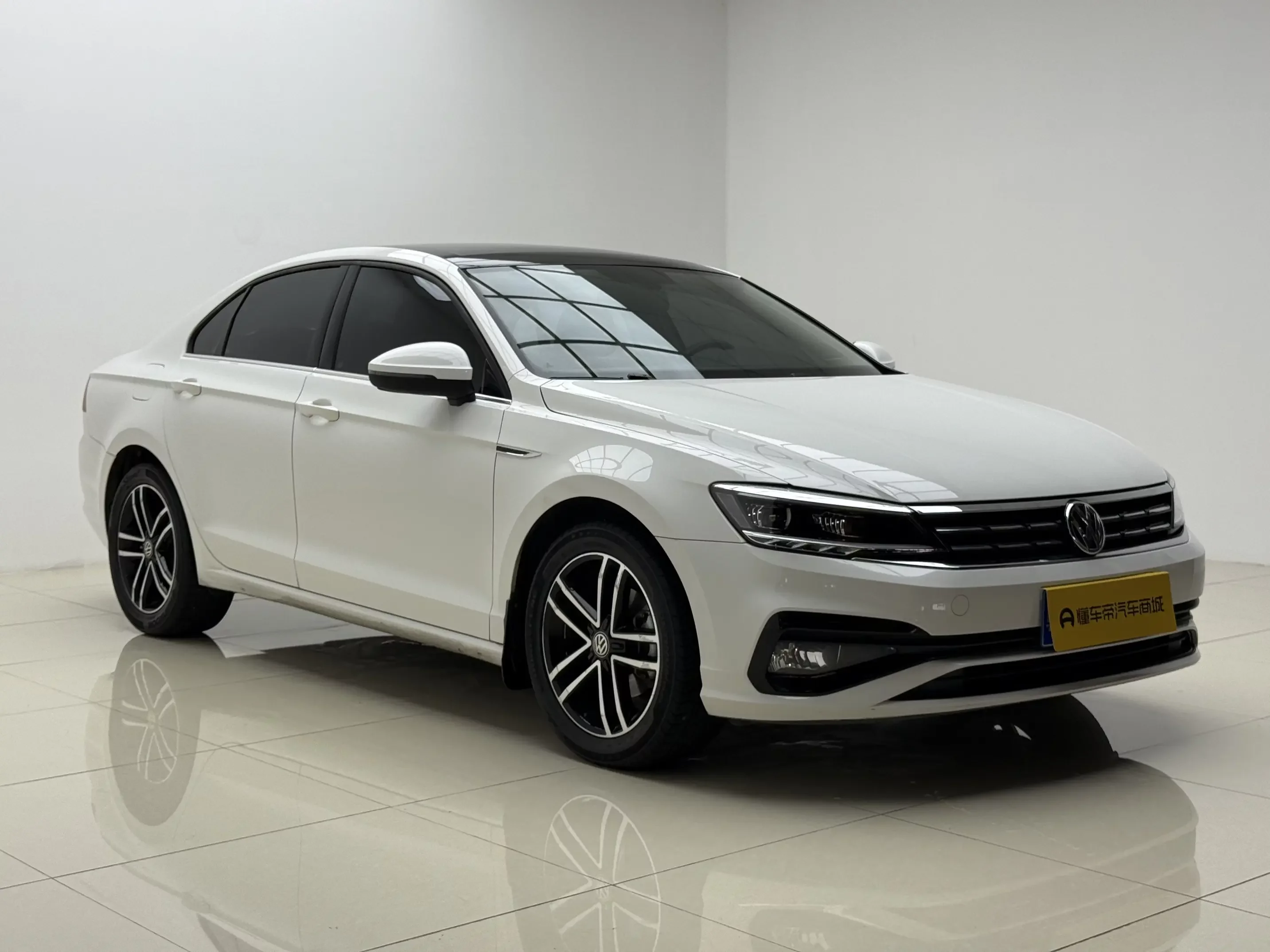 Volkswagen Lamando