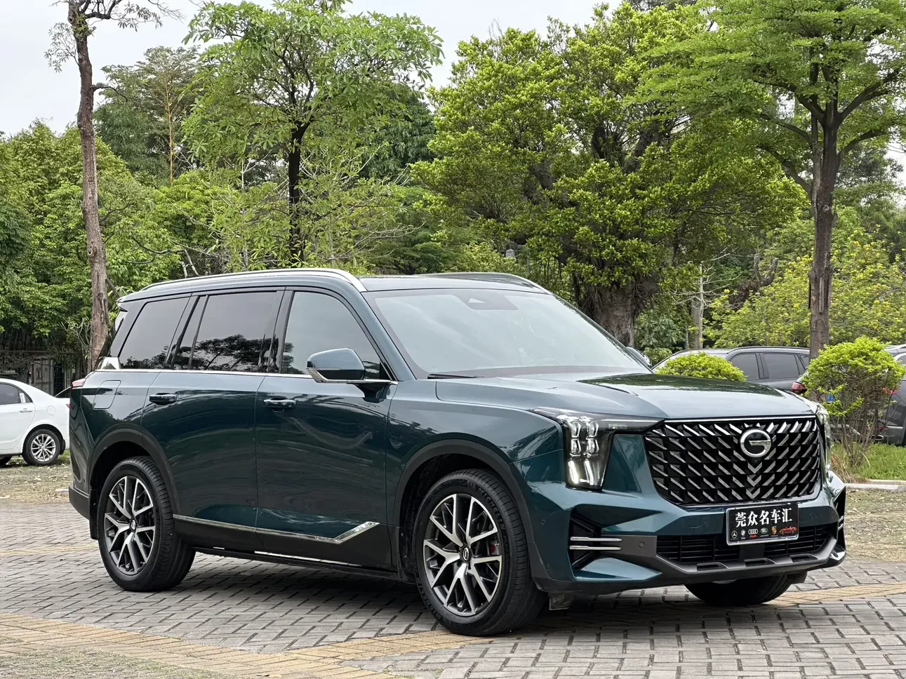 GAC Trumpchi GS8