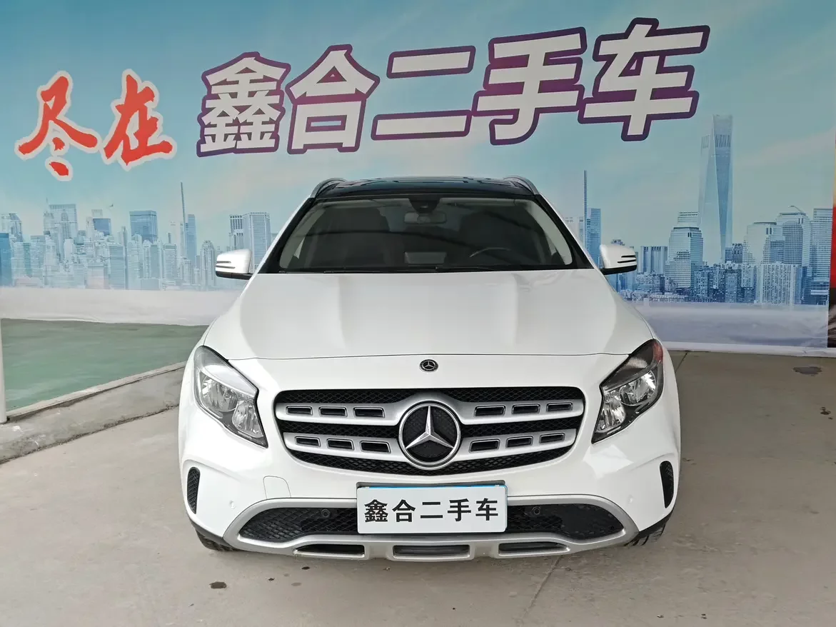 Mercedes-Benz GLA