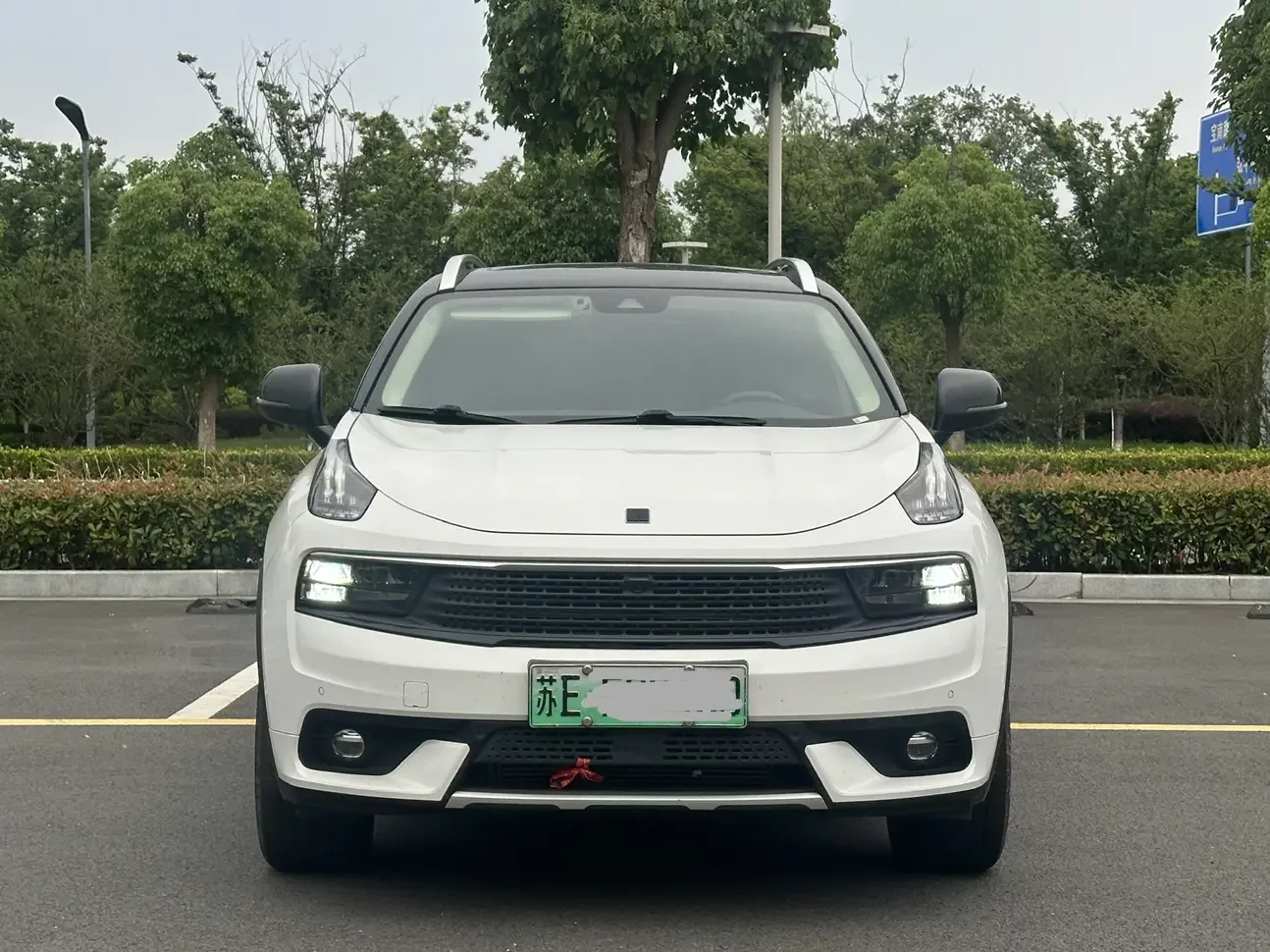 Lynk & Co 01 EM-P