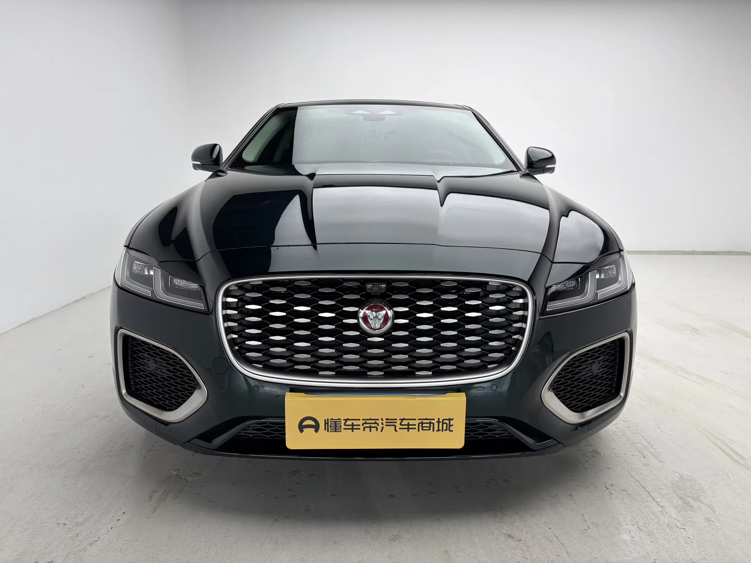 Jaguar XFL