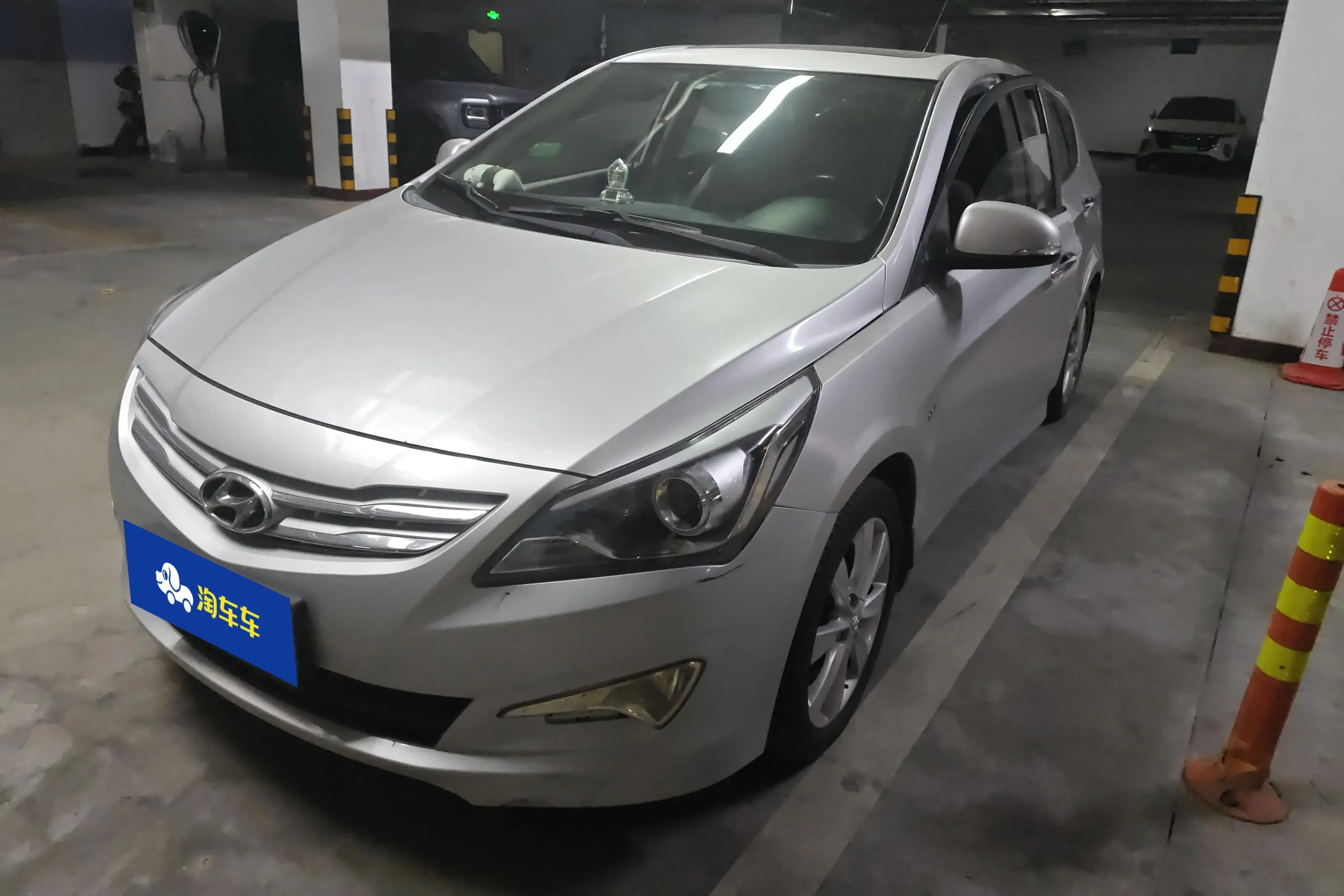 Hyundai Verna RV
