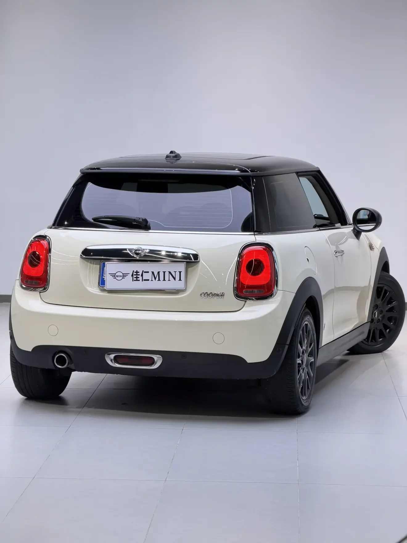 MINI 