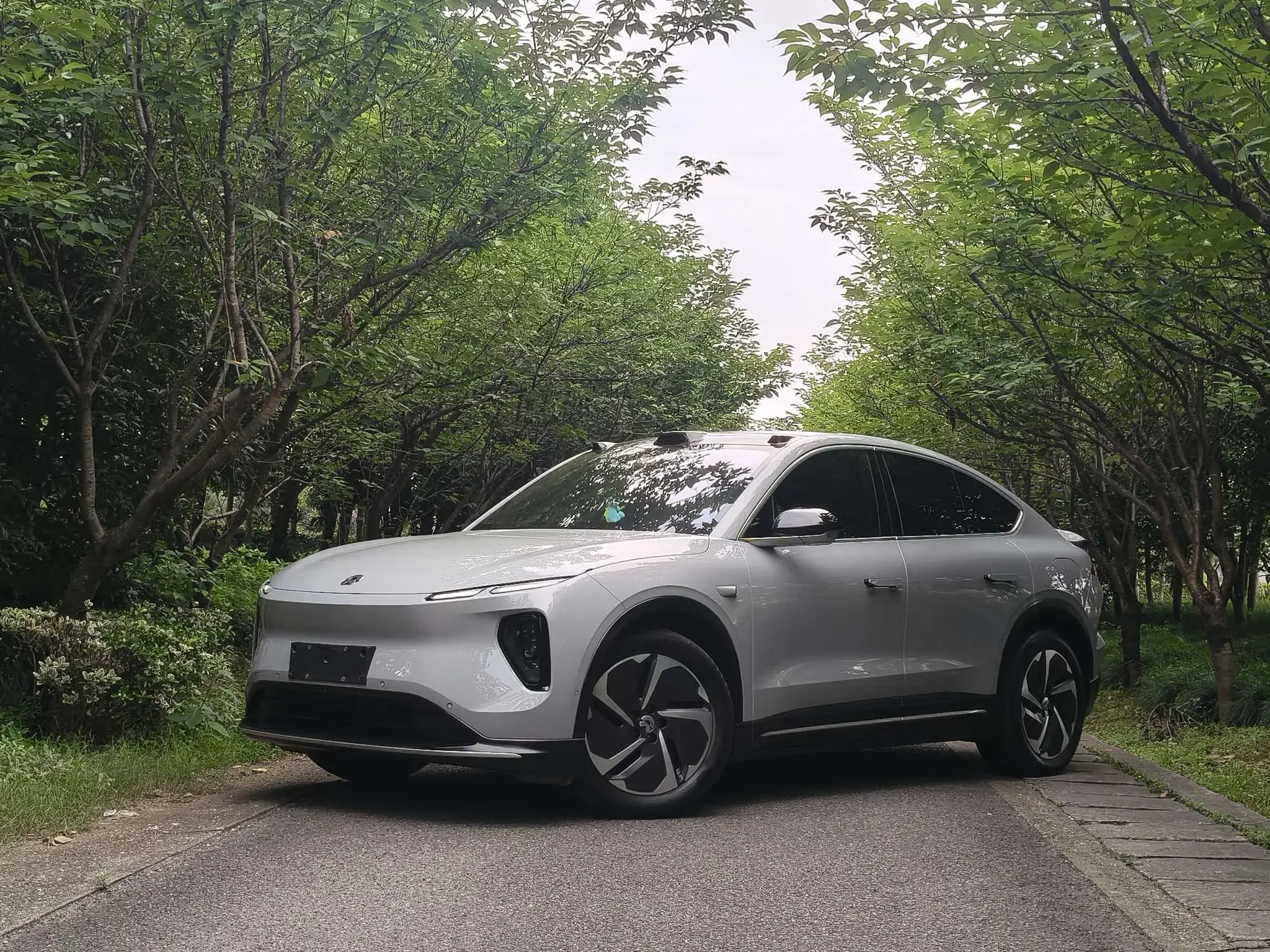NIO EC6