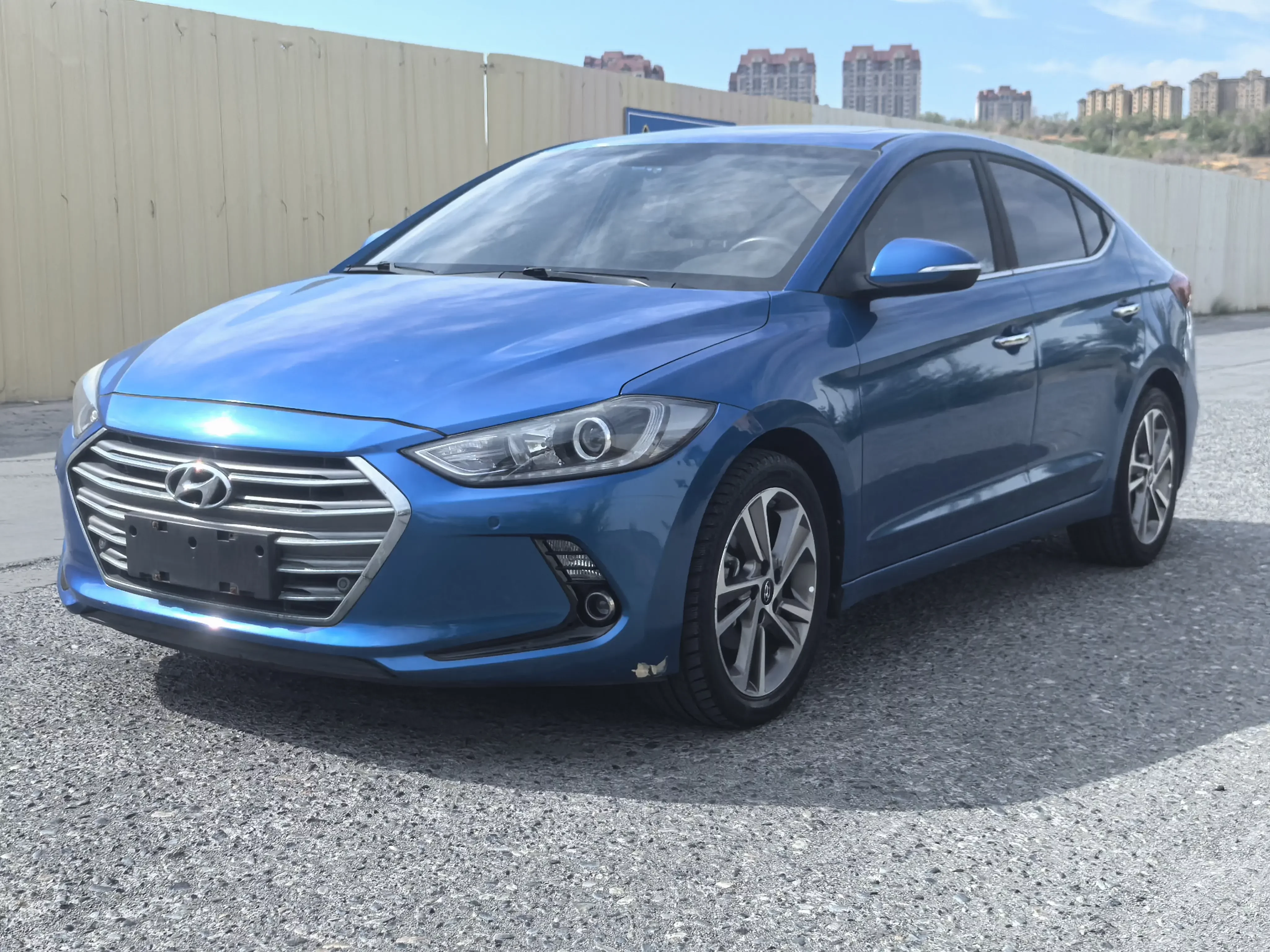 Hyundai lead