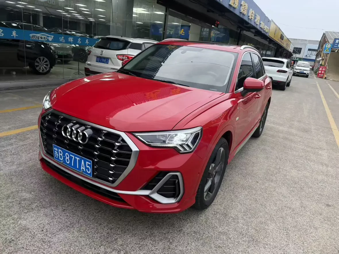 Audi Q3