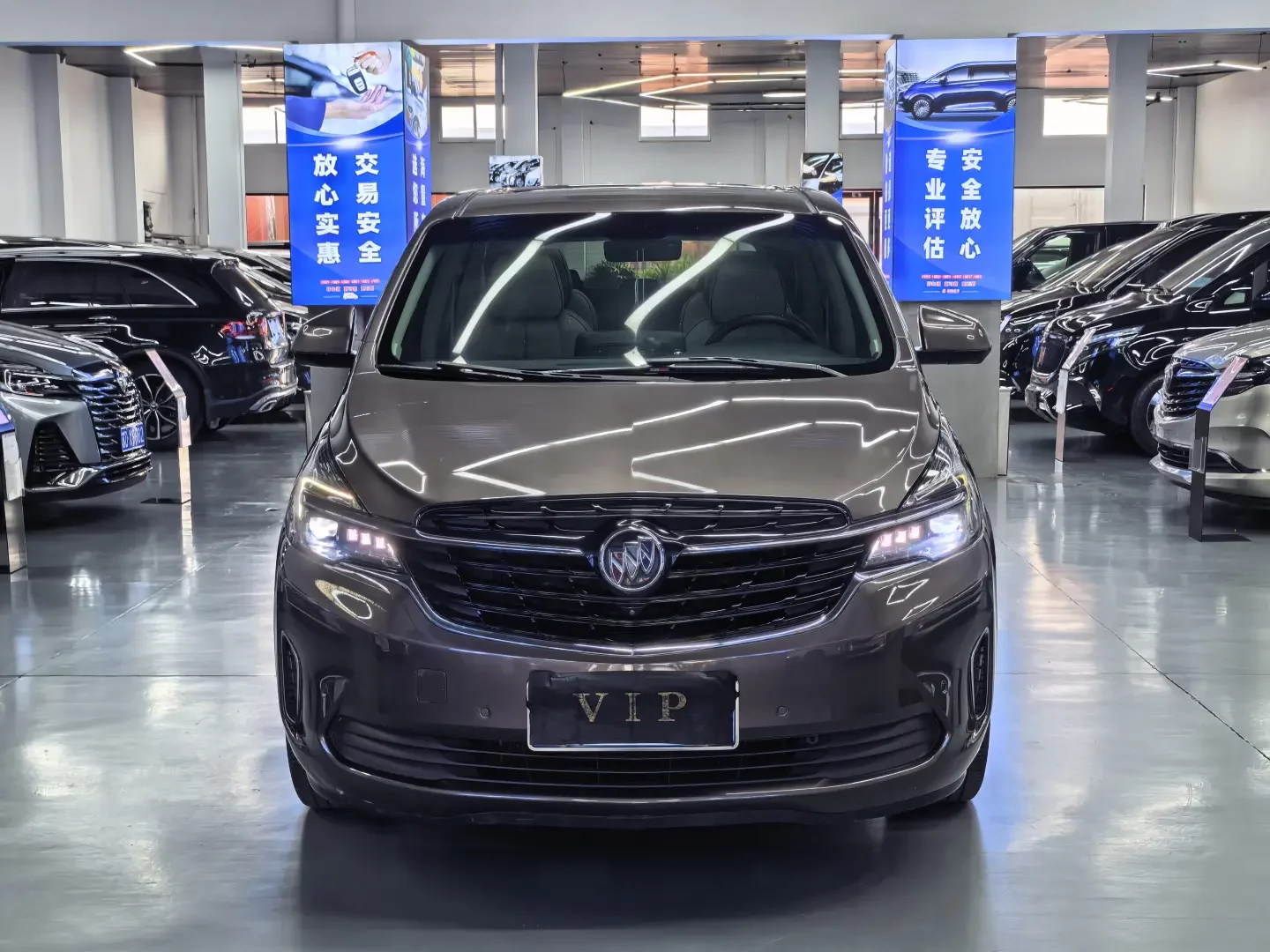 Buick GL8