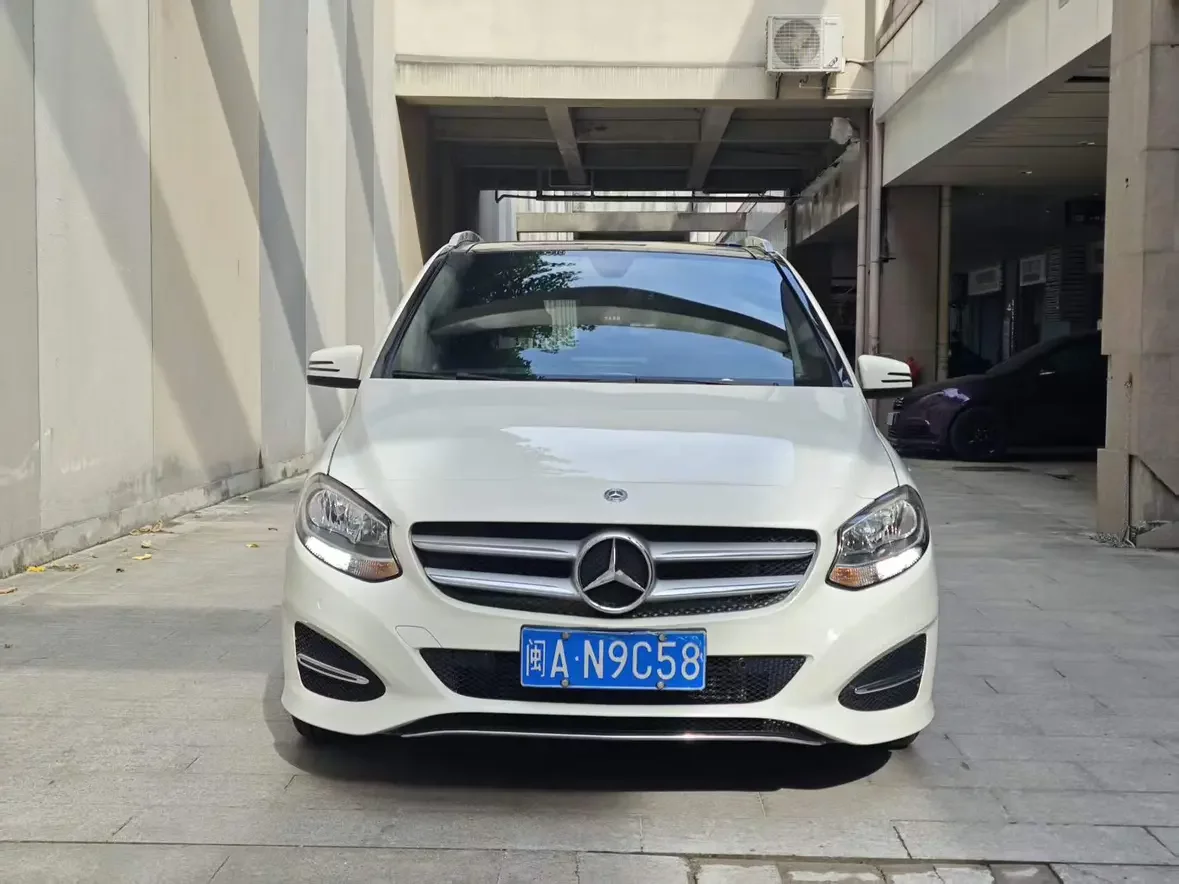 Mercedes-Benz B Class  из Китая