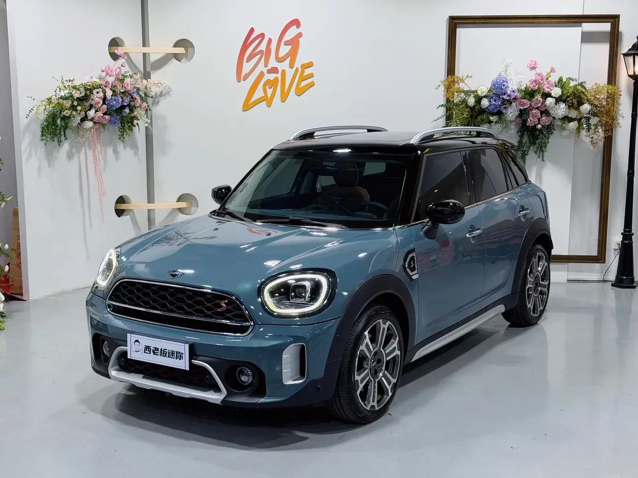 MINI COUNTRYMAN