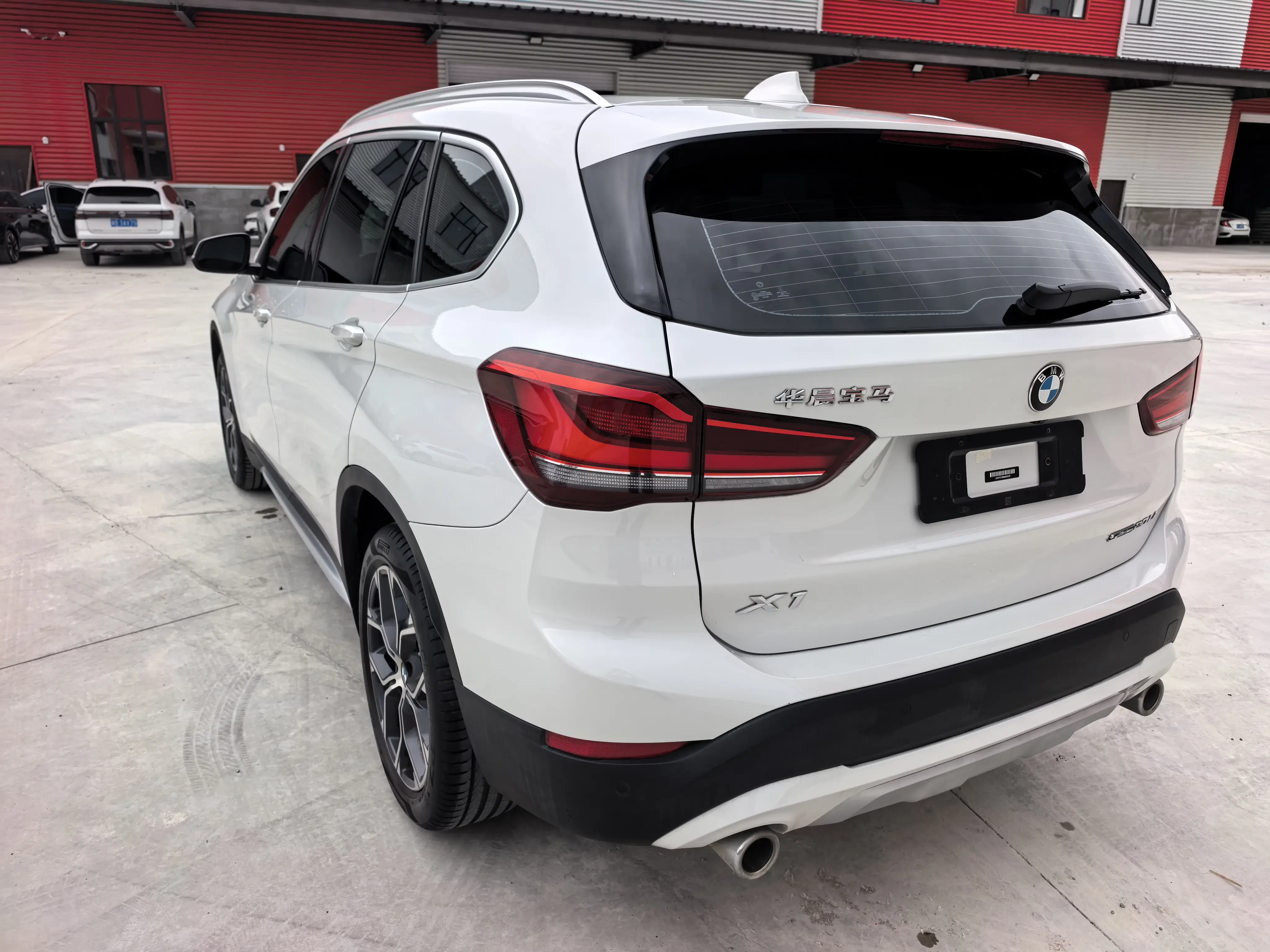 BMW X1