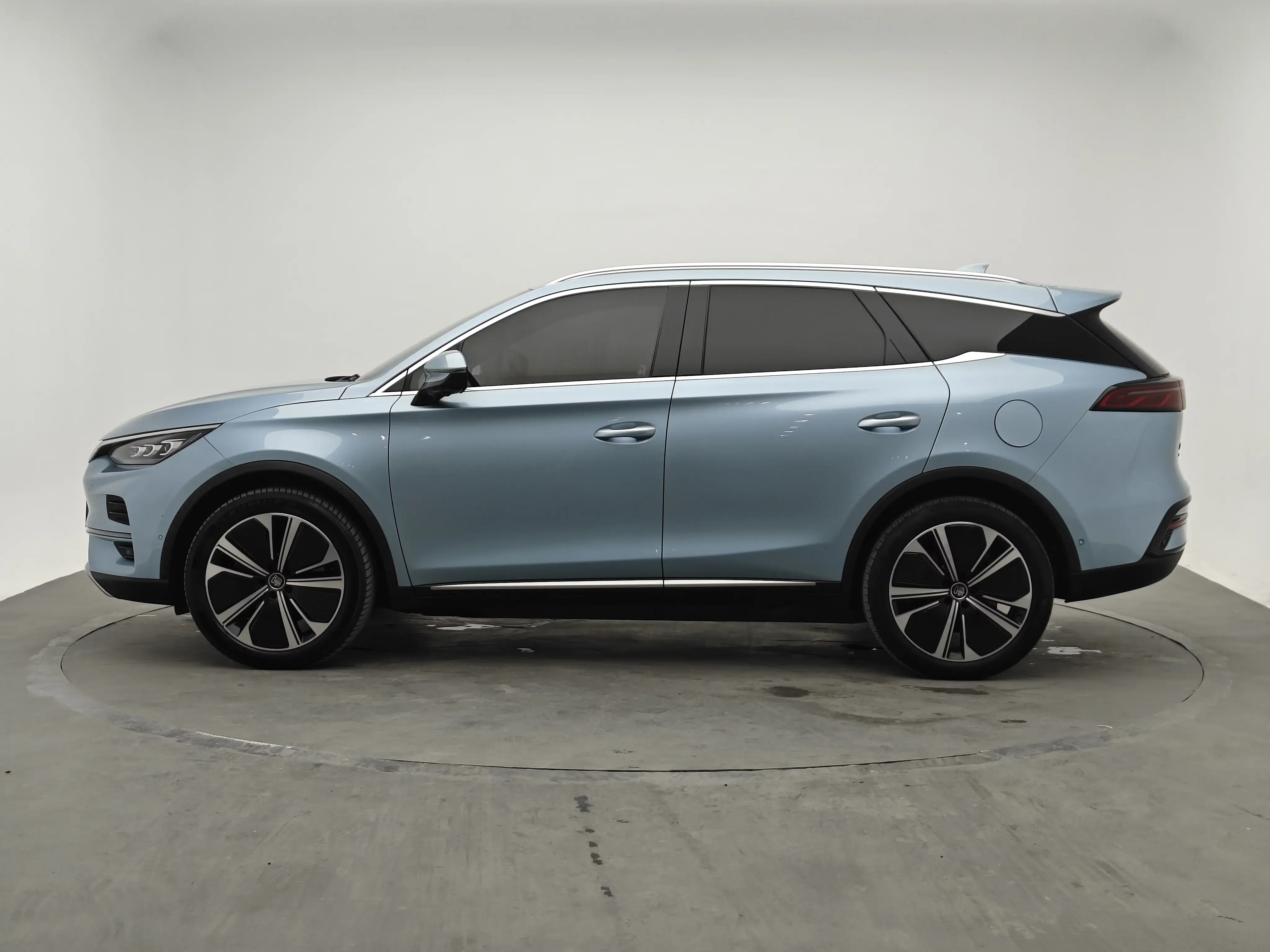 BYD Tang EV