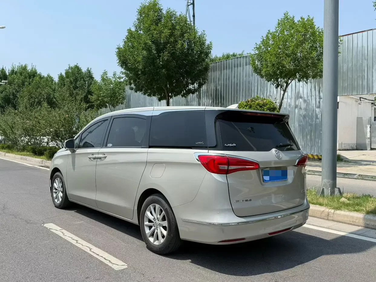 Buick GL8