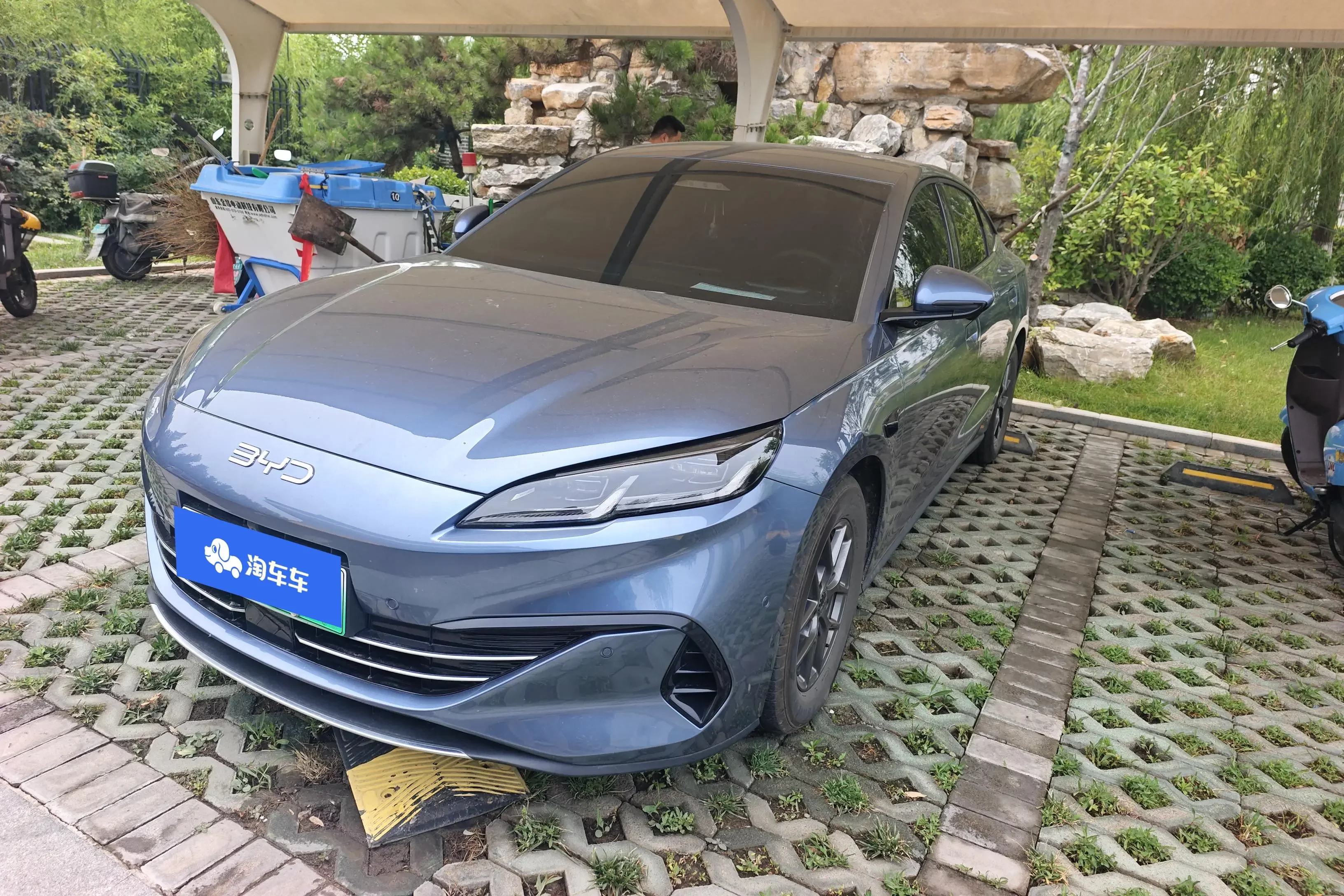 BYD Seal 06DM