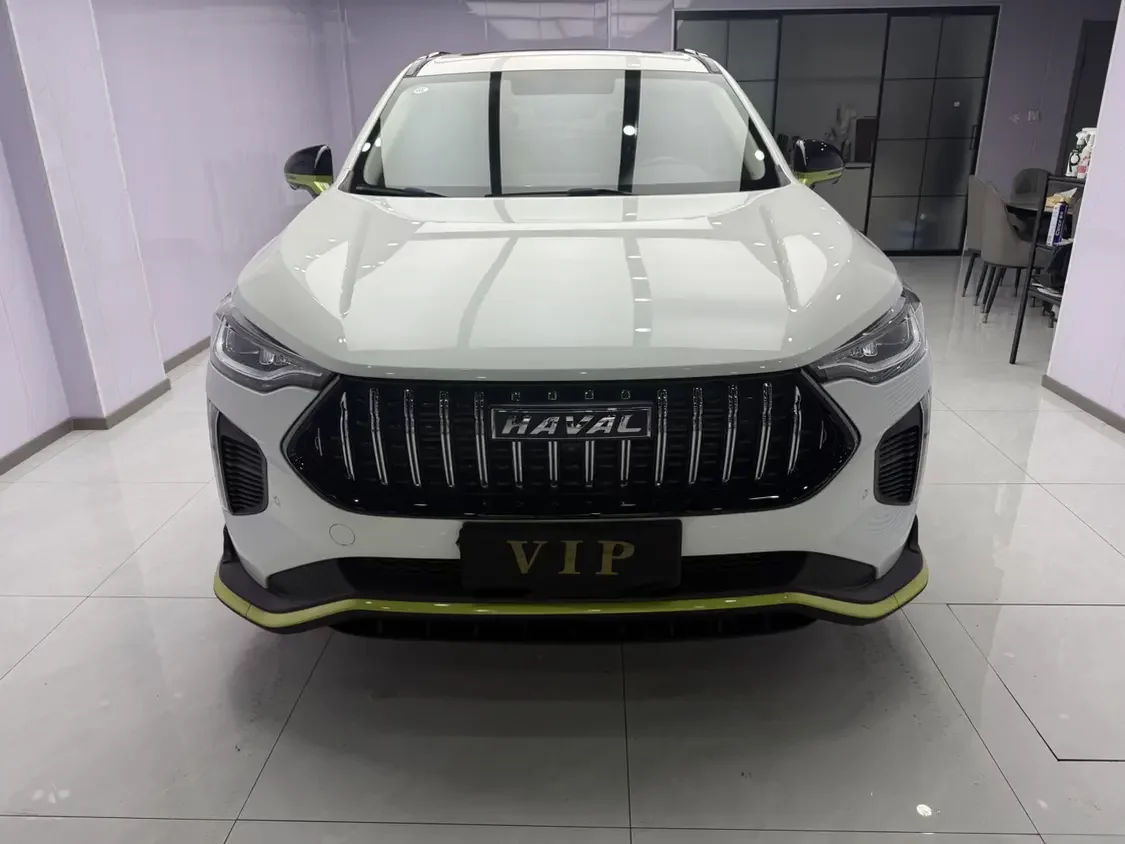 Haval Harvard Red Rabbit