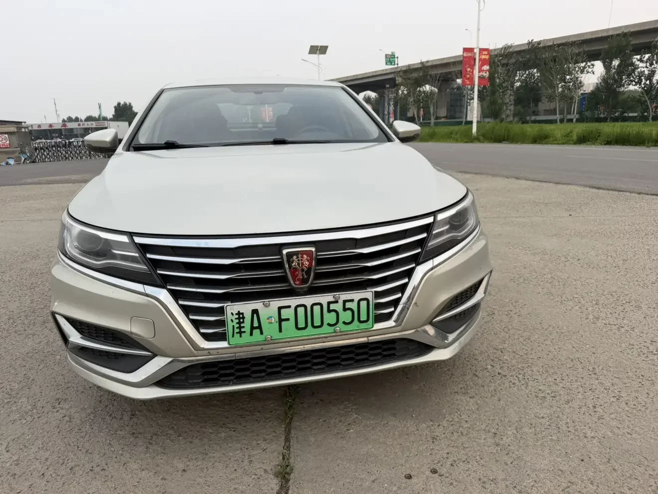 Roewe ei6