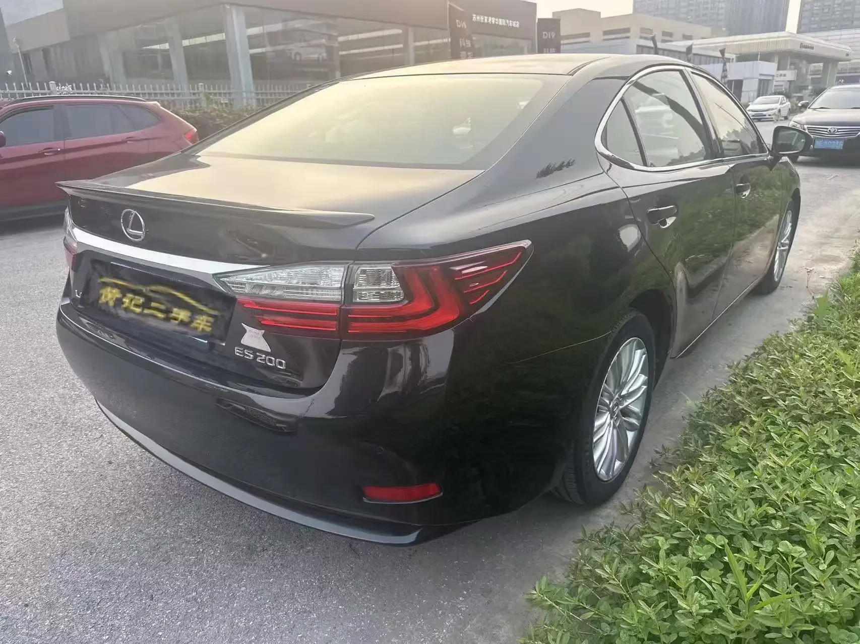 Lexus ES