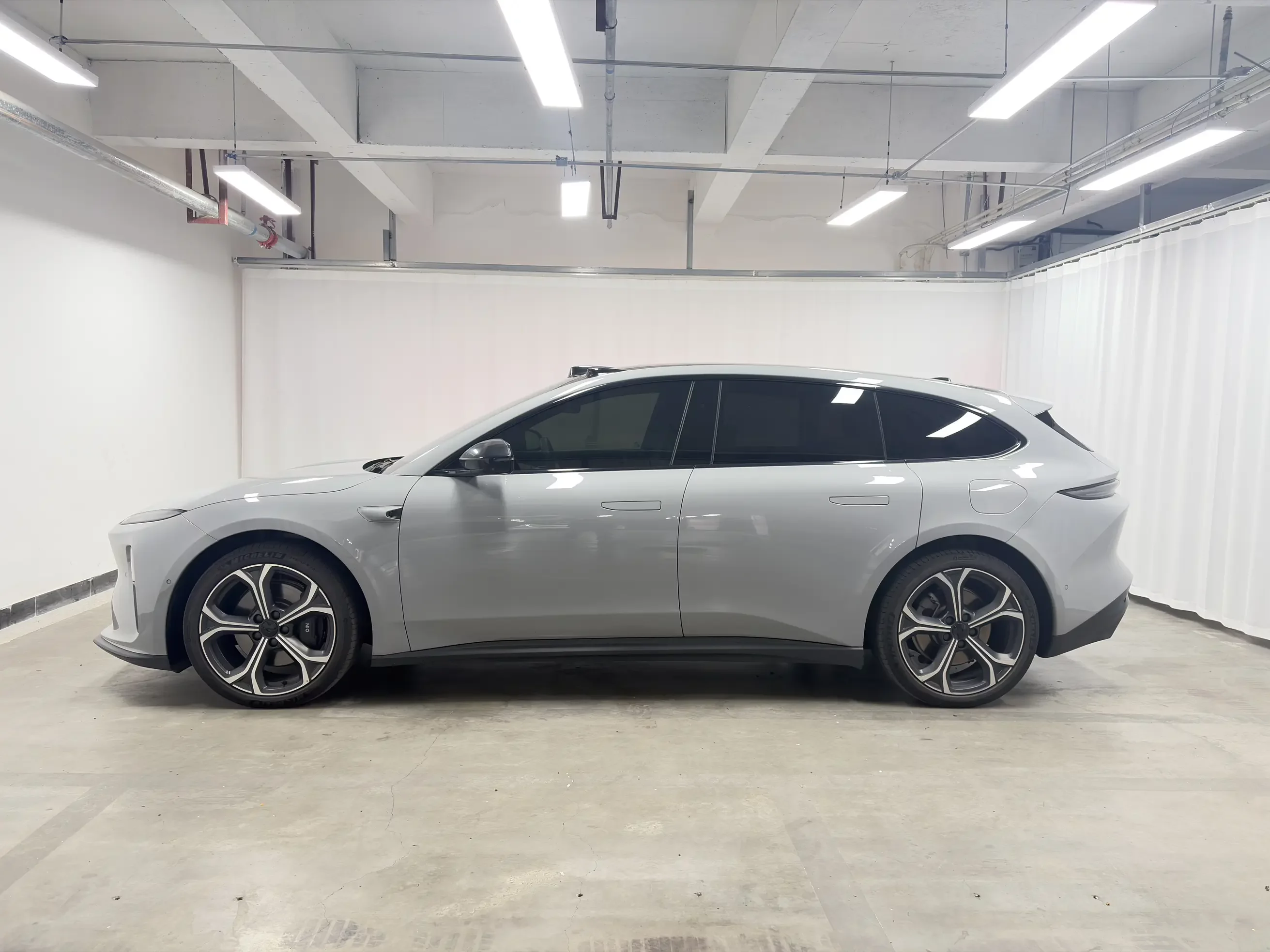 NIO ET5T
