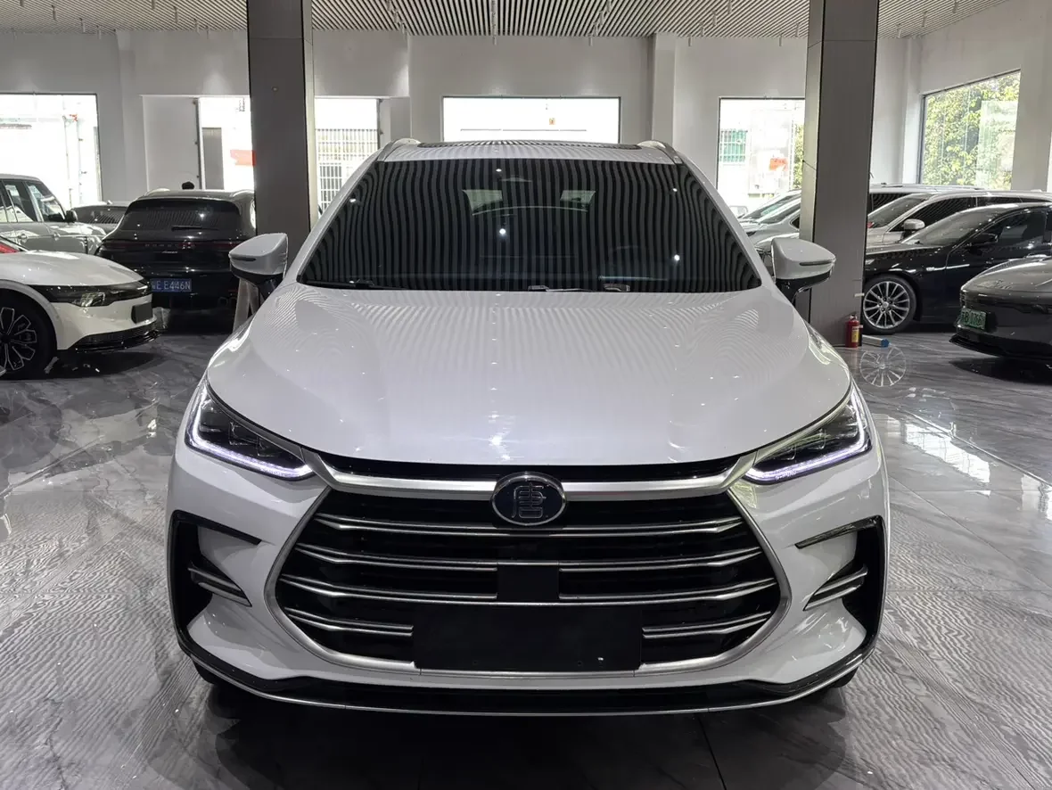 BYD Tang DM