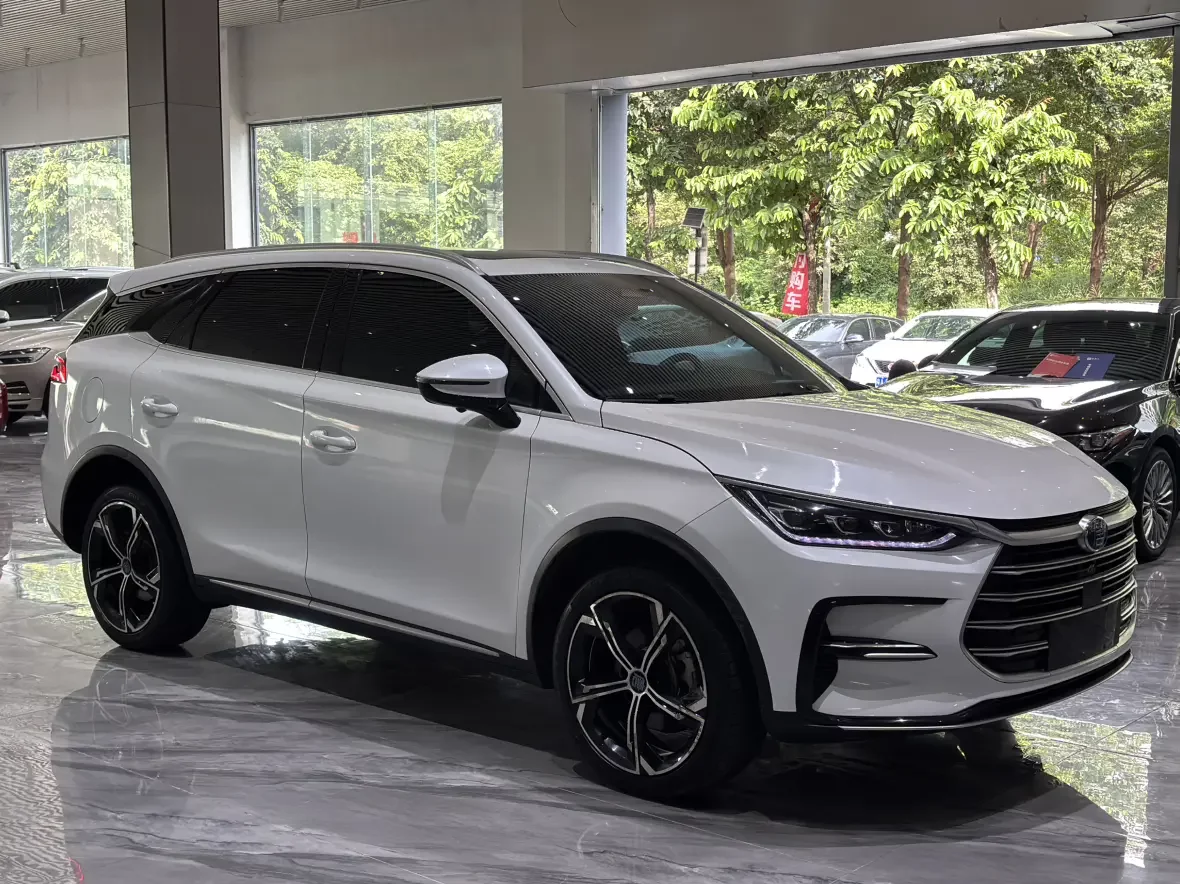 BYD Tang DM