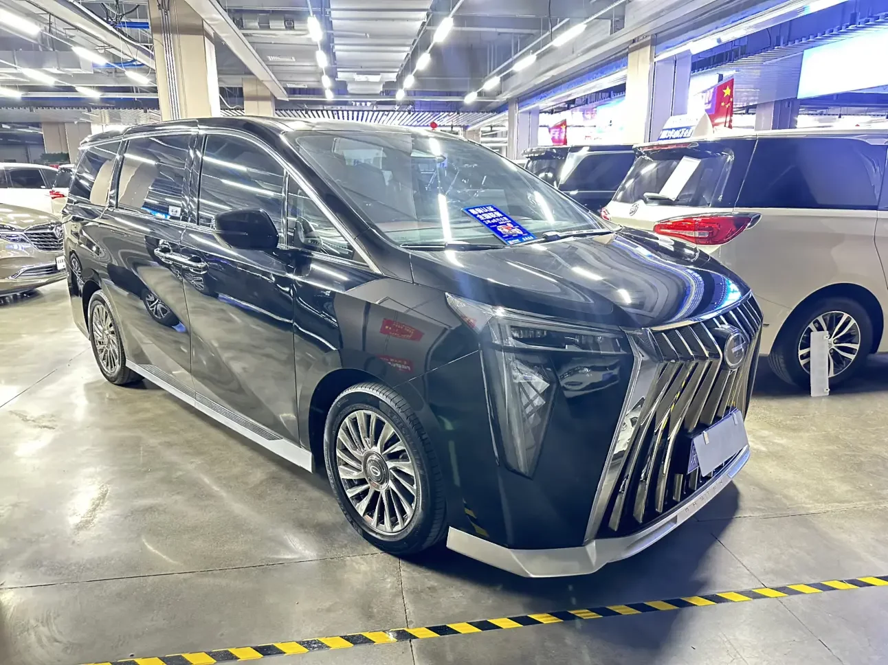 GAC Trumpchi M8