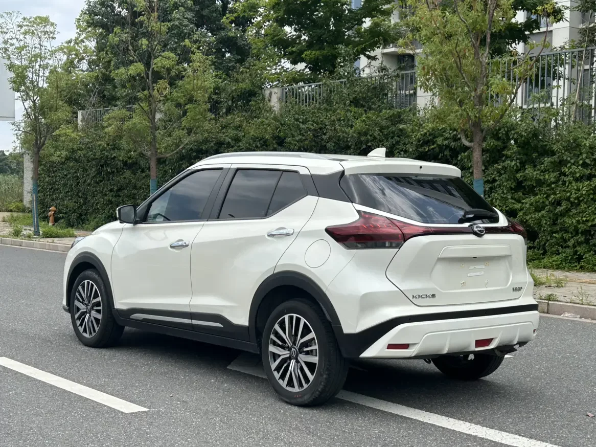 Nissan Jinke