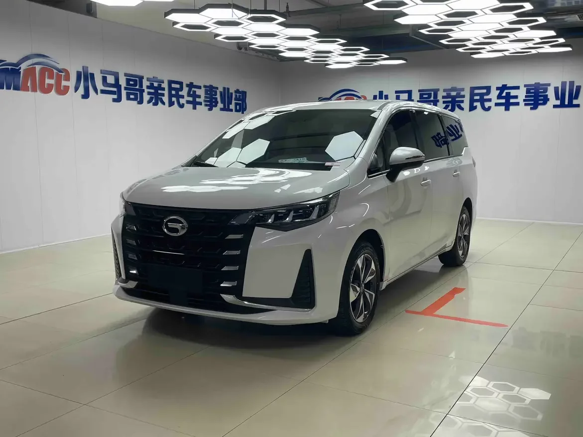 GAC Trumpchi M6