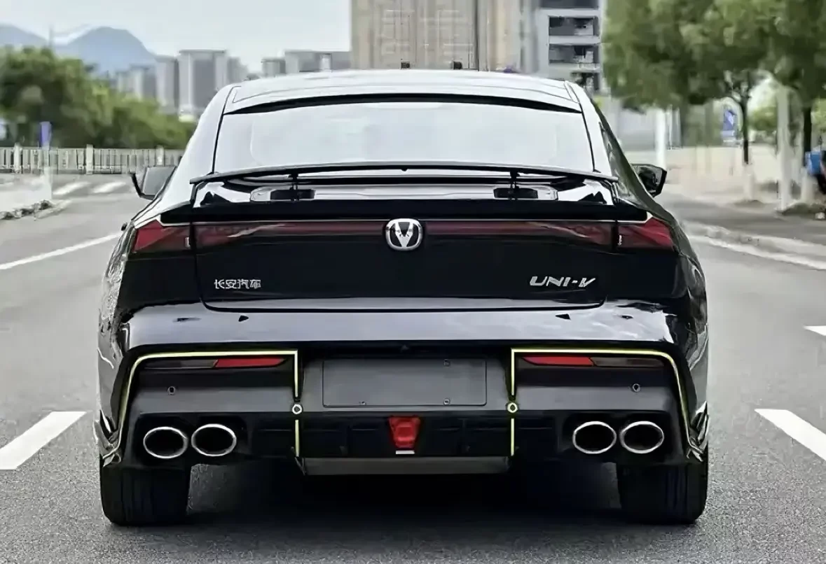Changan UNI-V