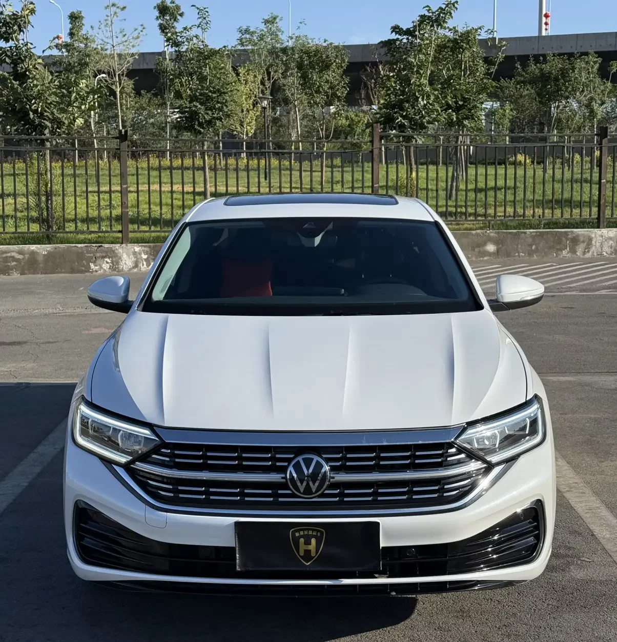 Volkswagen Sagitar