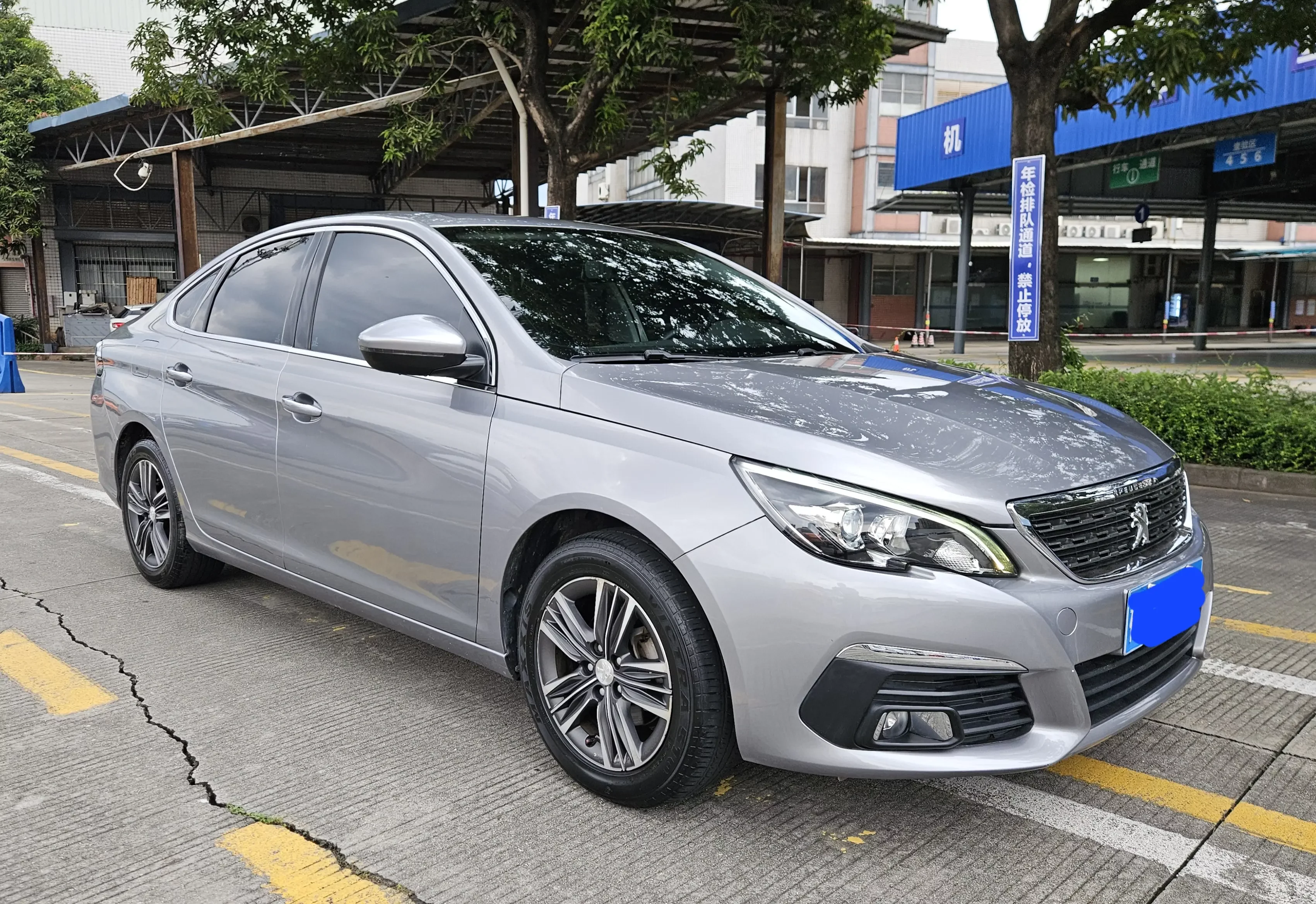 Peugeot 308