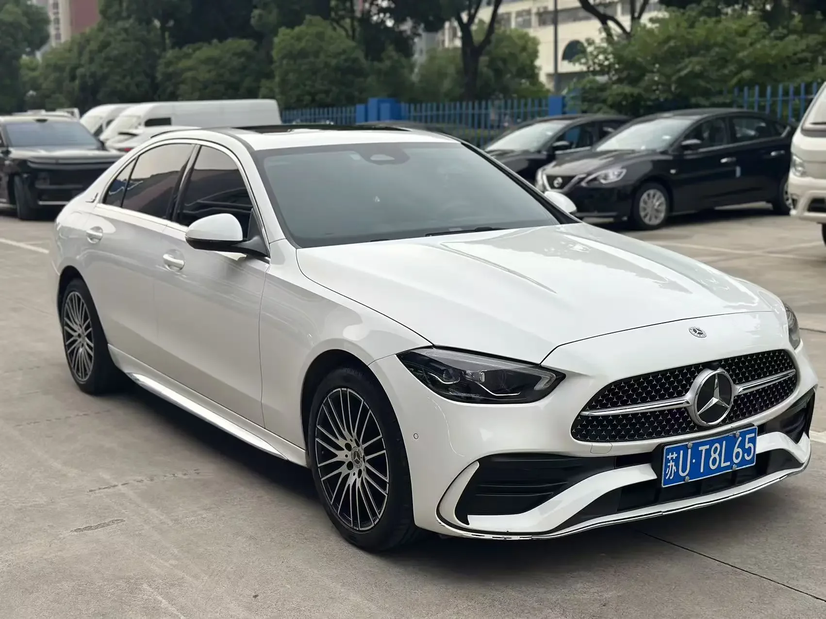 Mercedes-Benz C Class