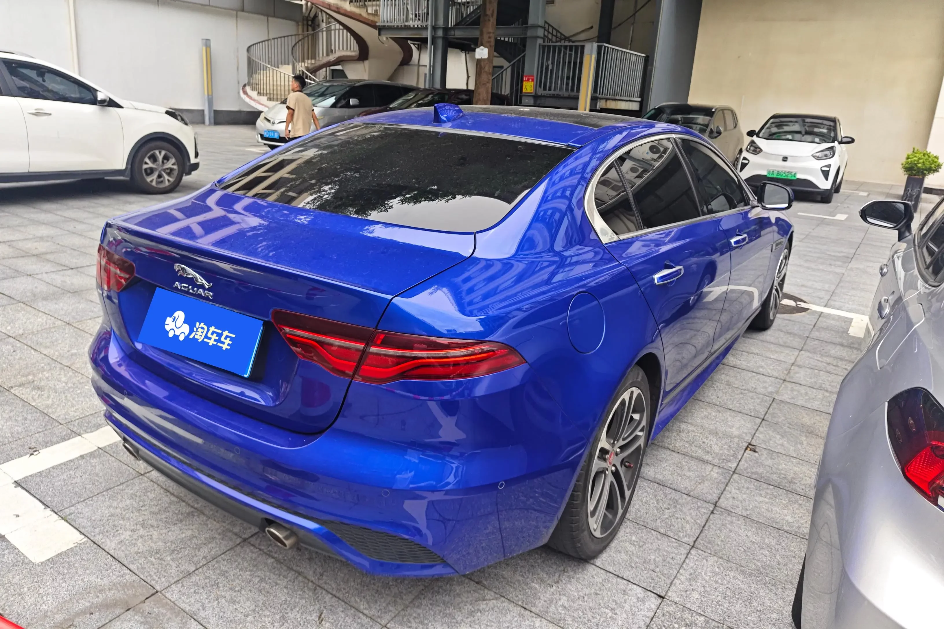 Jaguar XEL