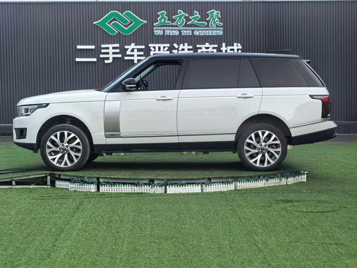 Land Rover range rover