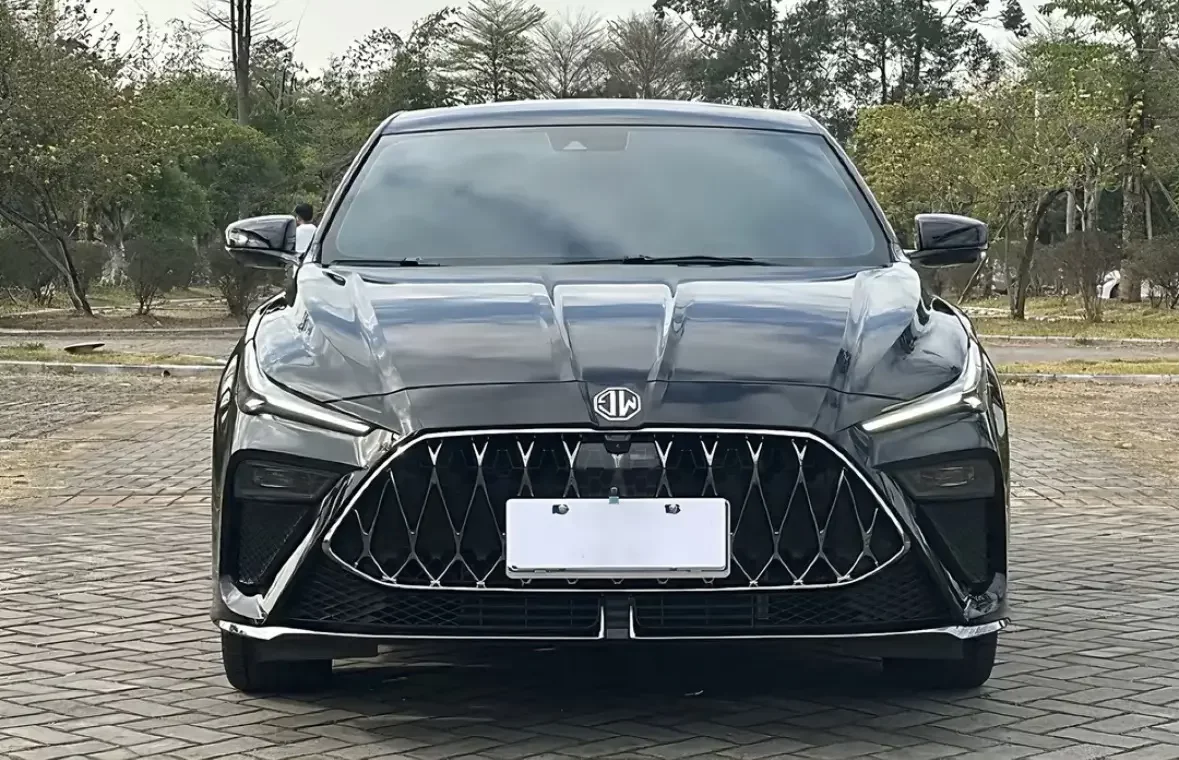 MG 5 Scorpio