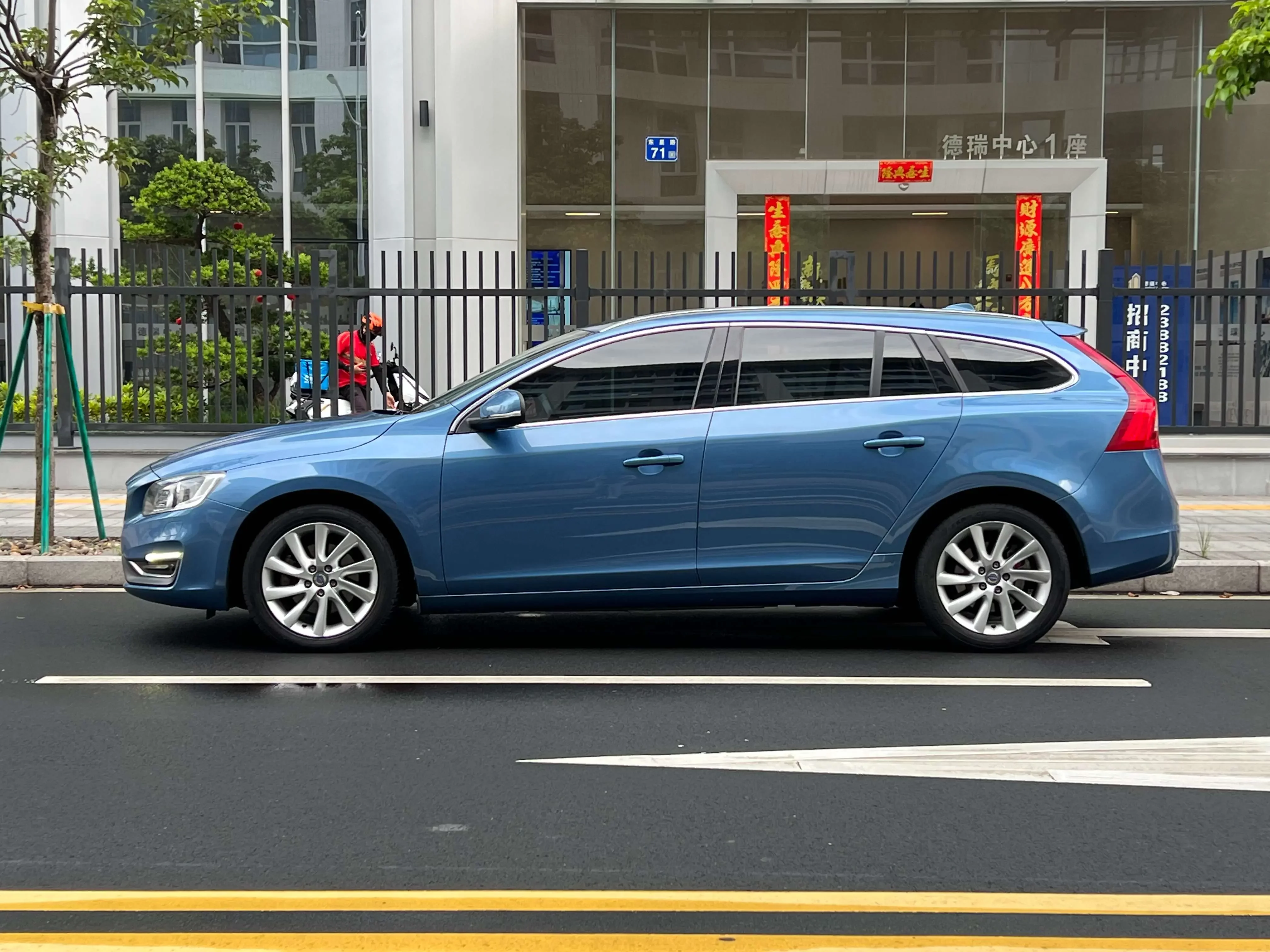 Volvo V60