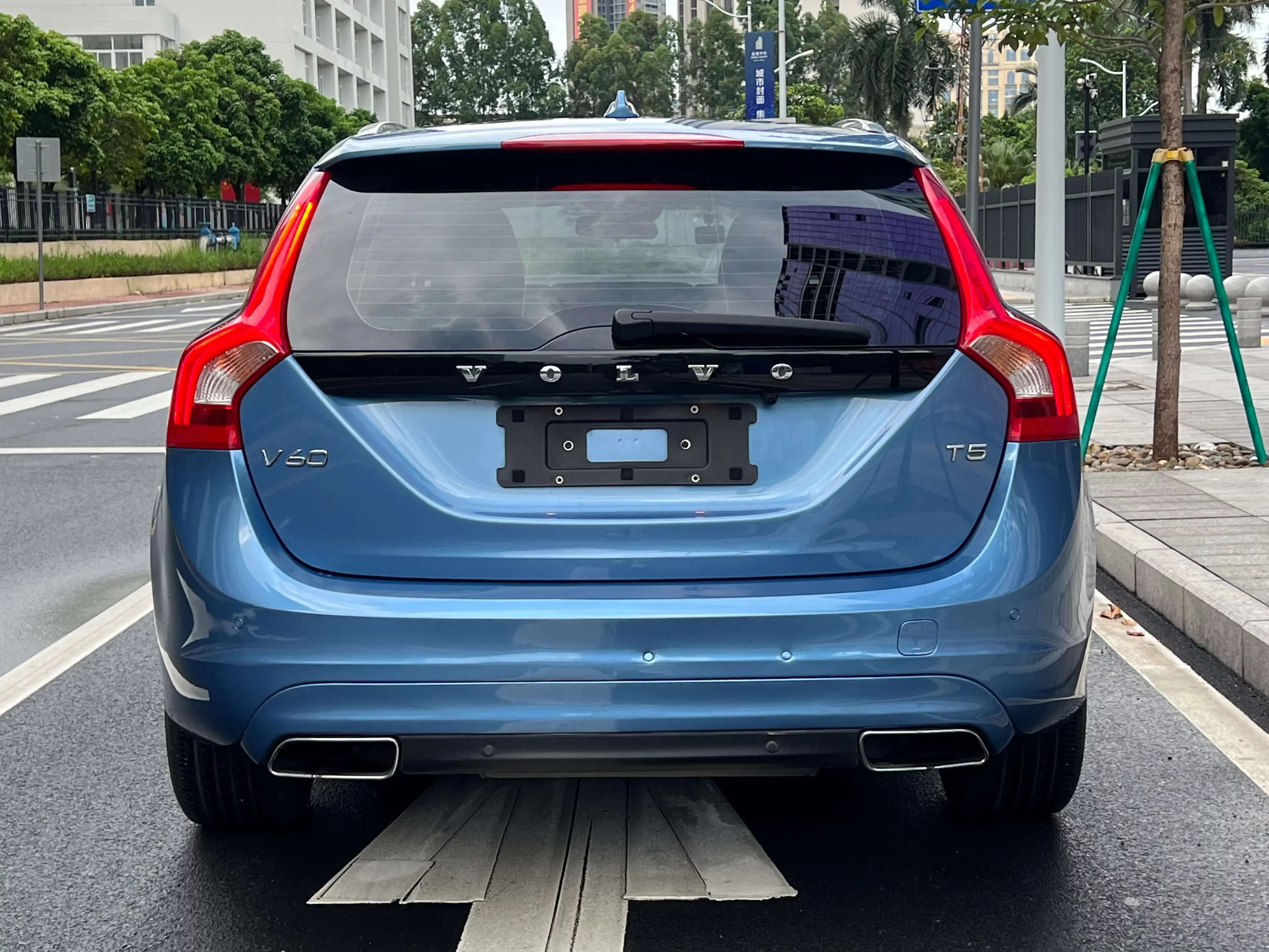 Volvo V60
