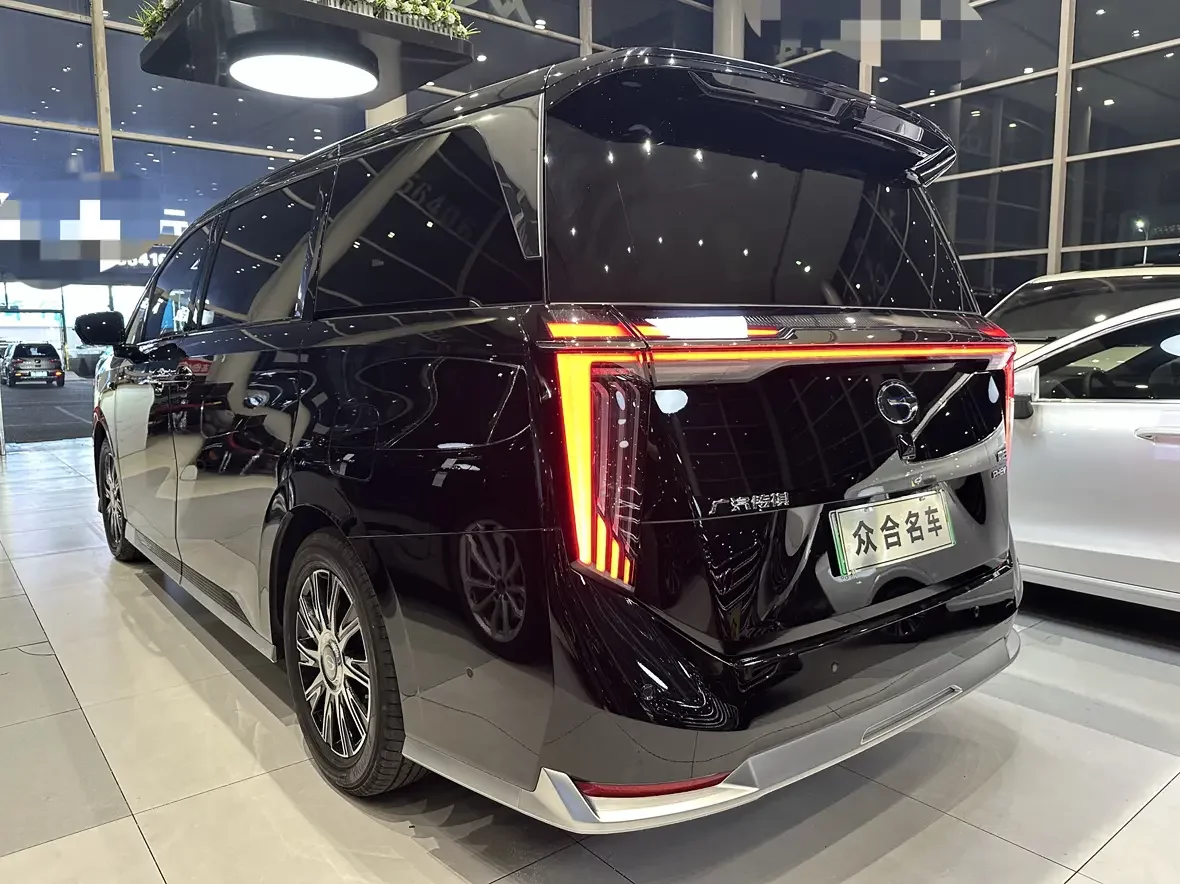 GAC Trumpchi aspires to the M8