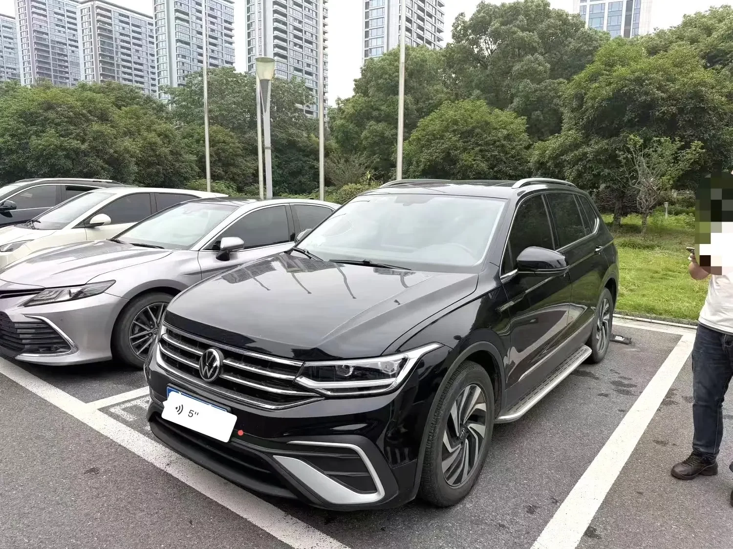 Volkswagen Tiguan L